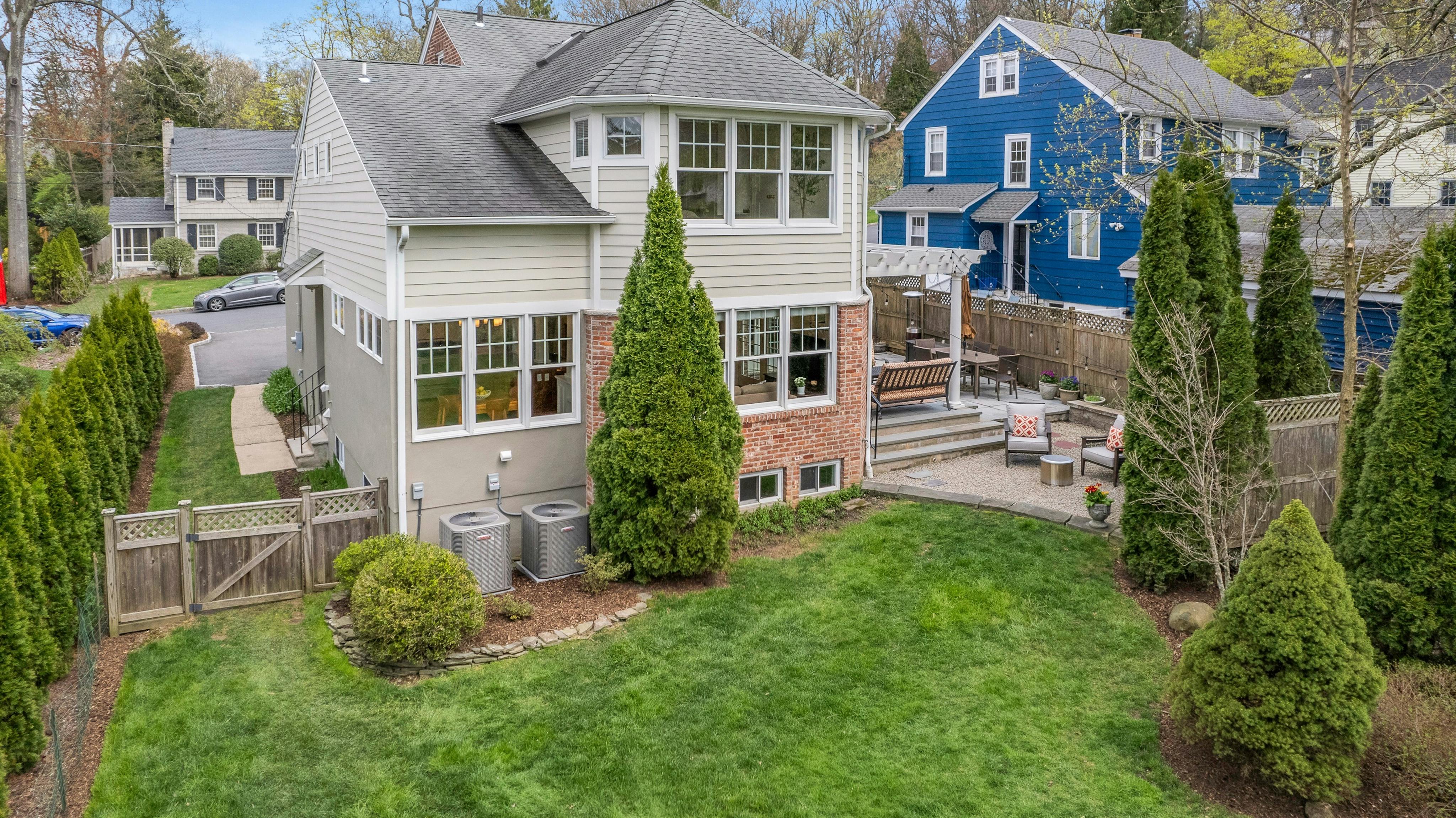 17 Midland Terrace 