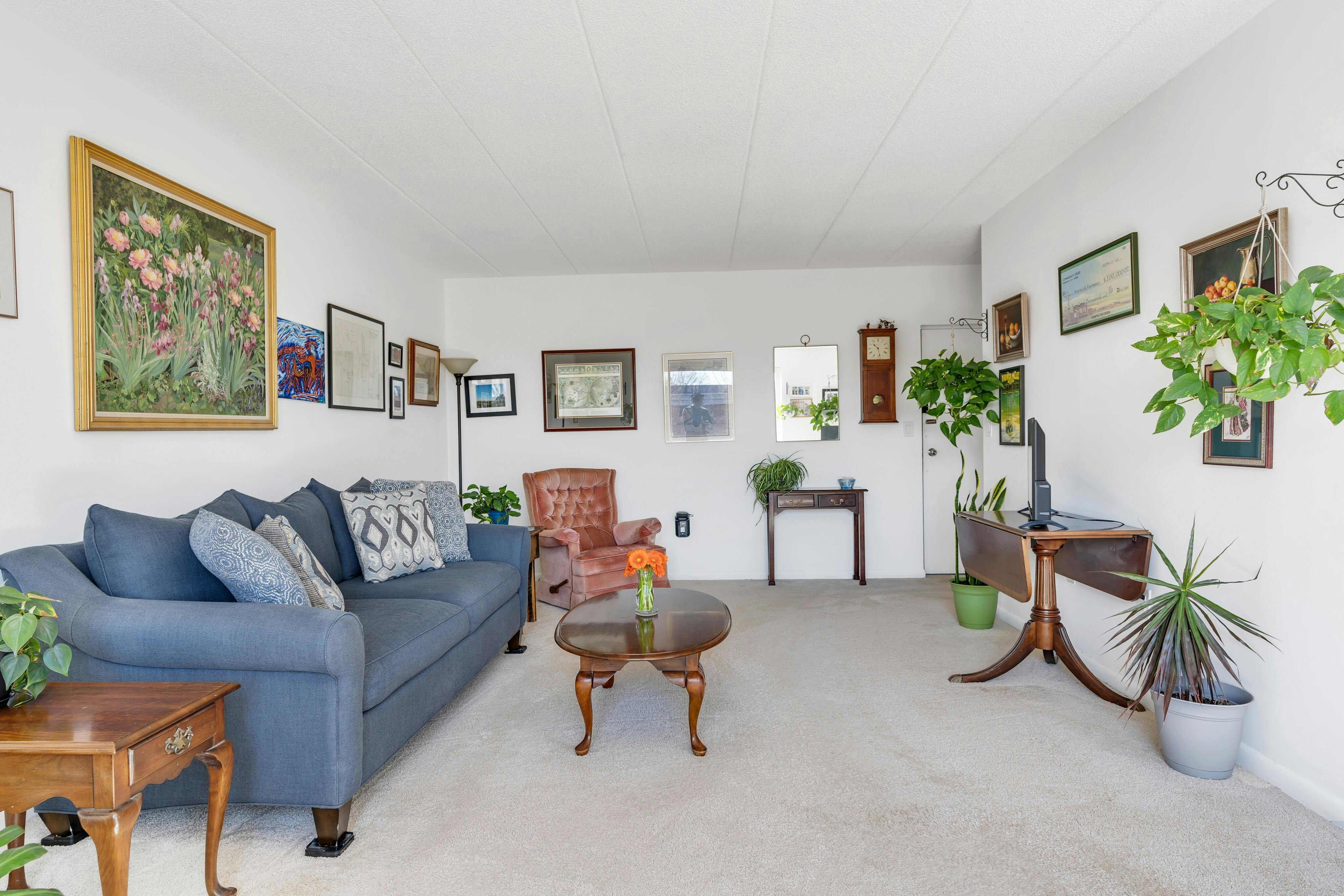 190 Morris Avenue, Unit 3B 