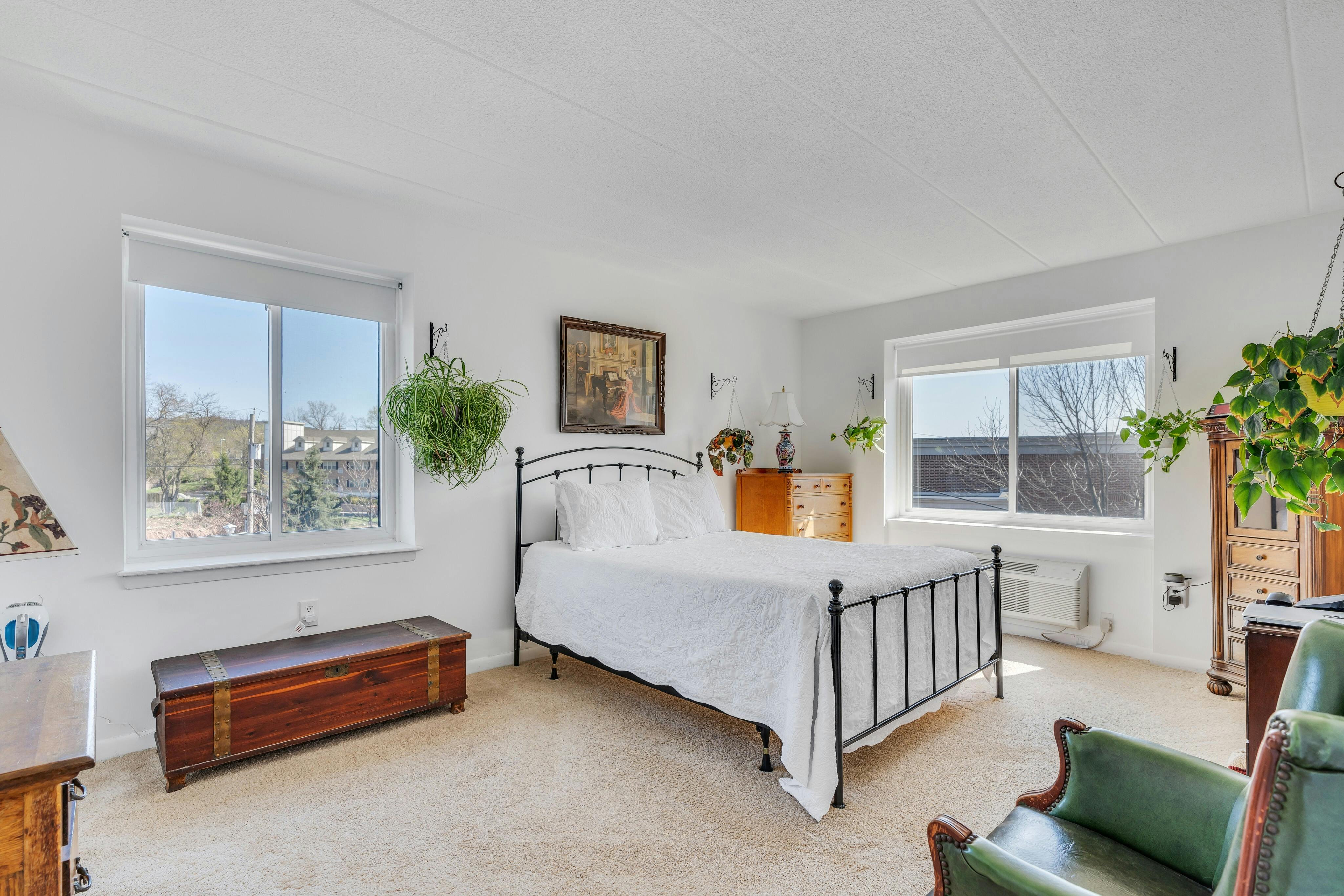190 Morris Avenue, Unit 3B 