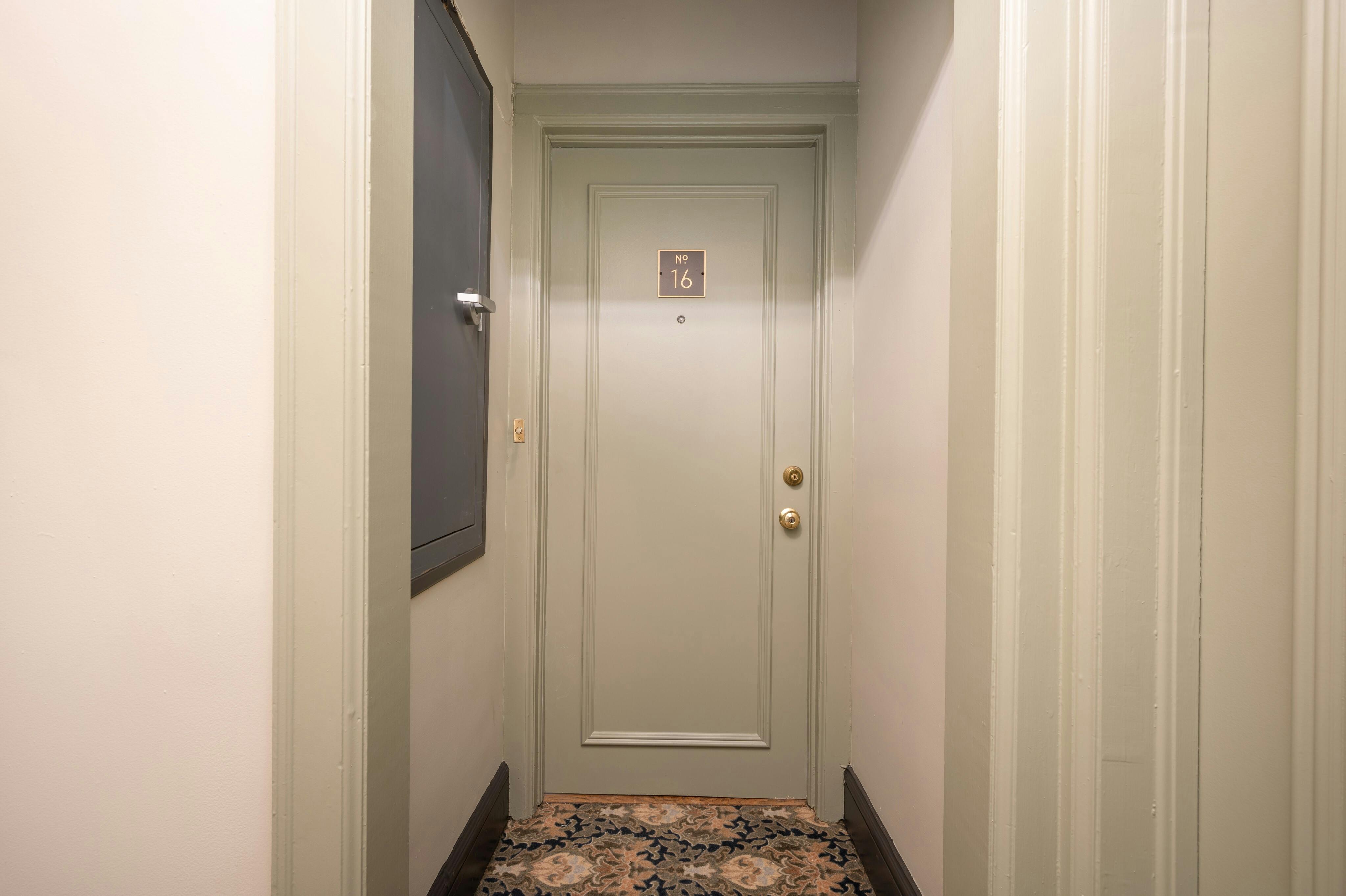 133 Summit Avenue, Unit 16 