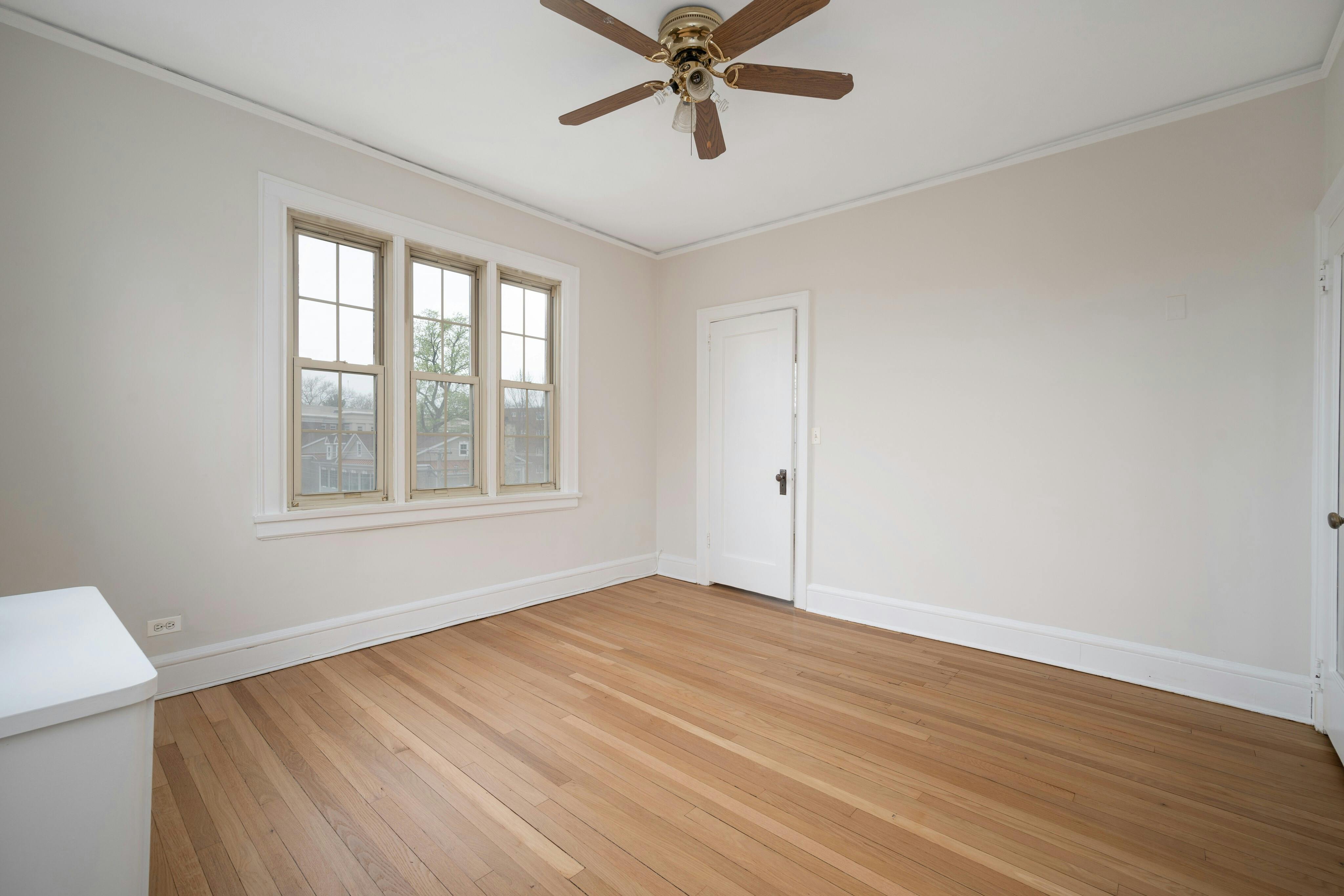 133 Summit Avenue, Unit 16 
