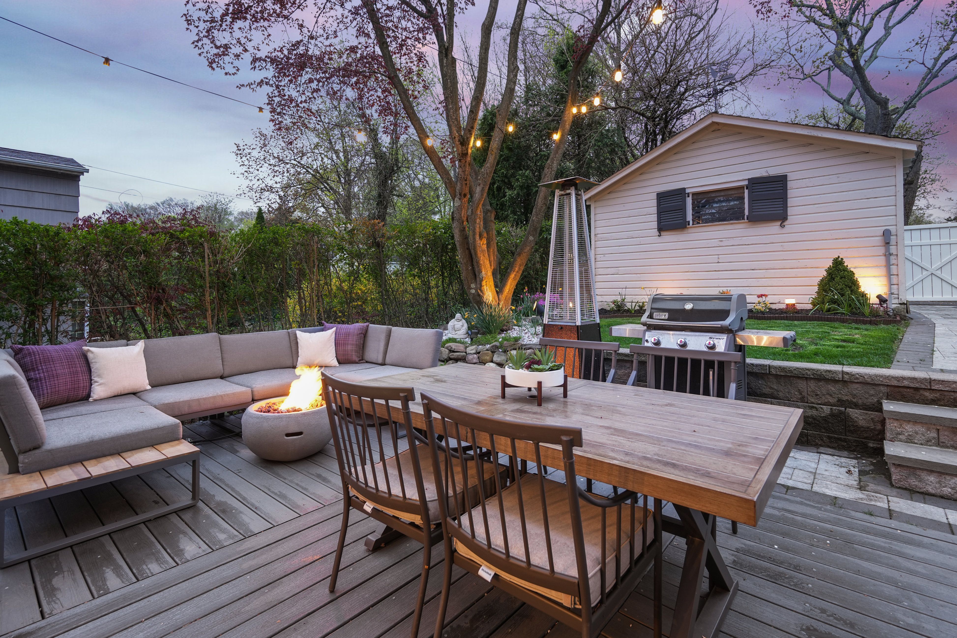 152 Essex Ave 