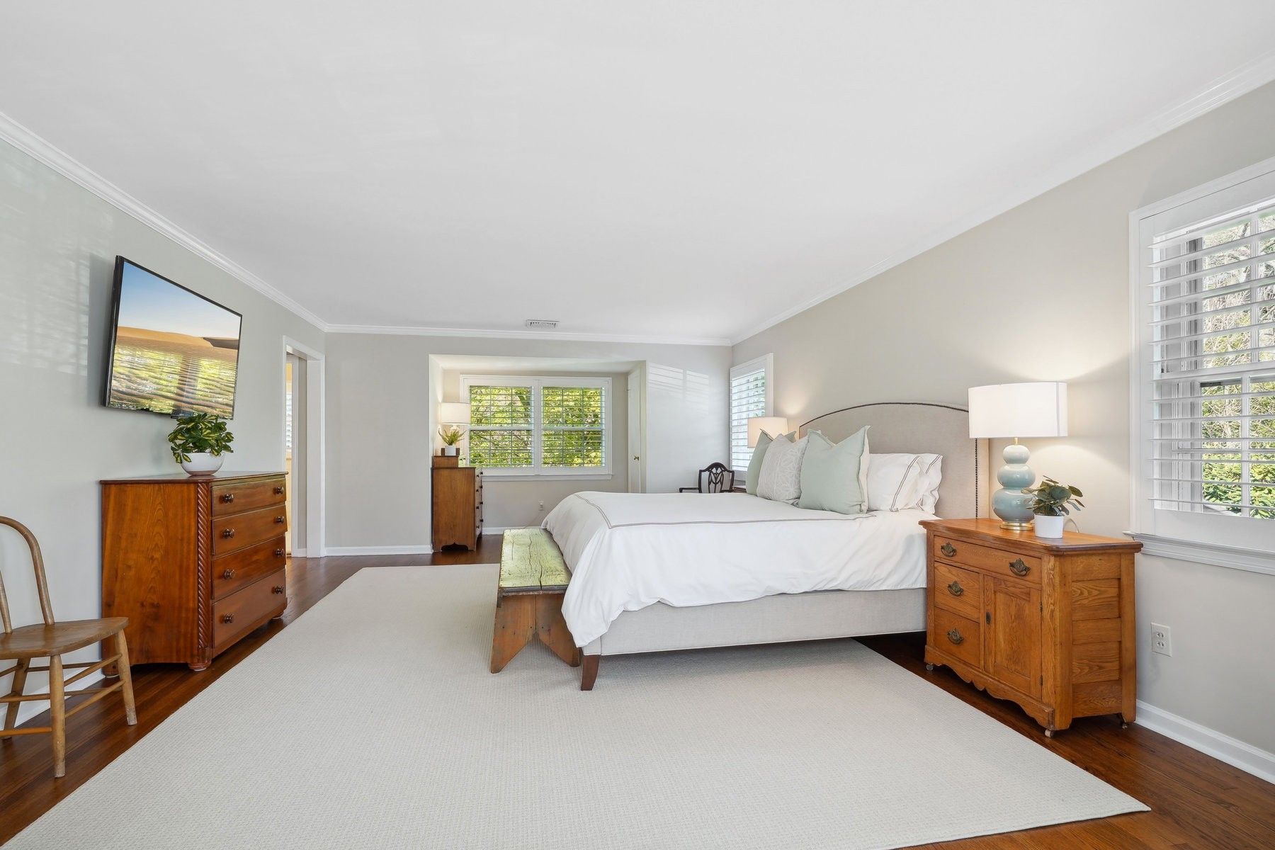 112 Llewellyn Rd 