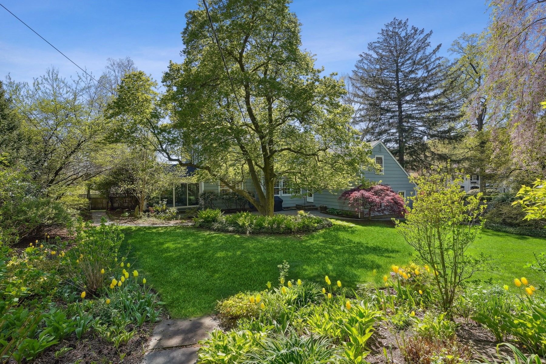 112 Llewellyn Rd 