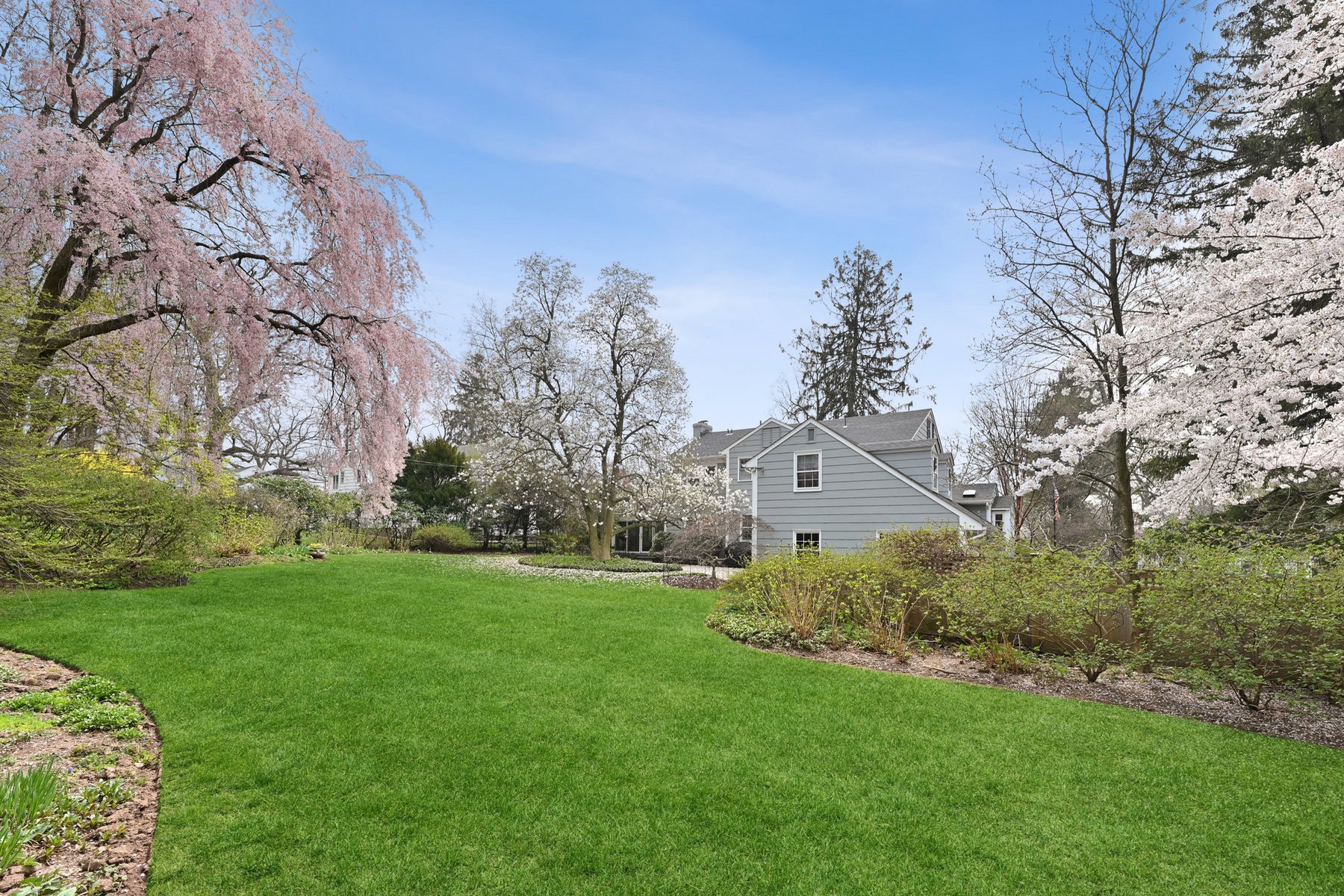 112 Llewellyn Rd 