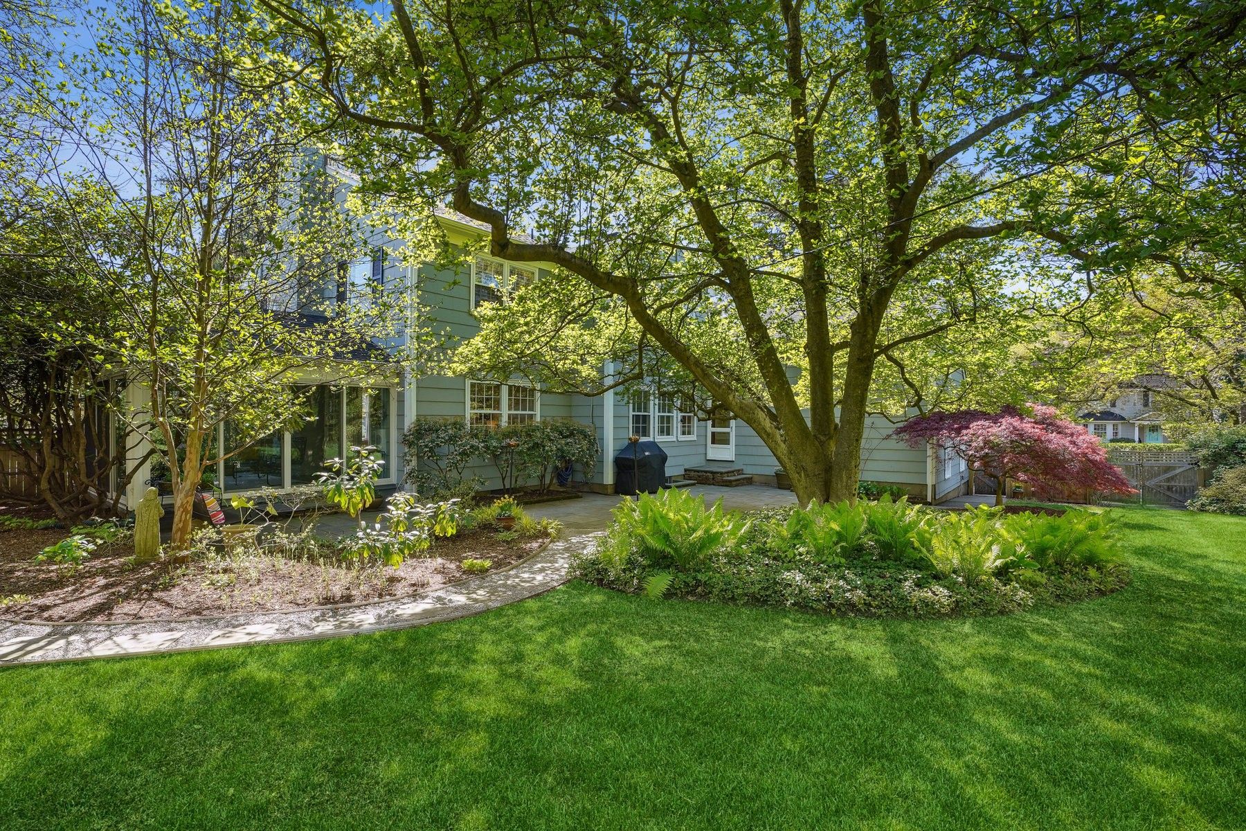 112 Llewellyn Rd 