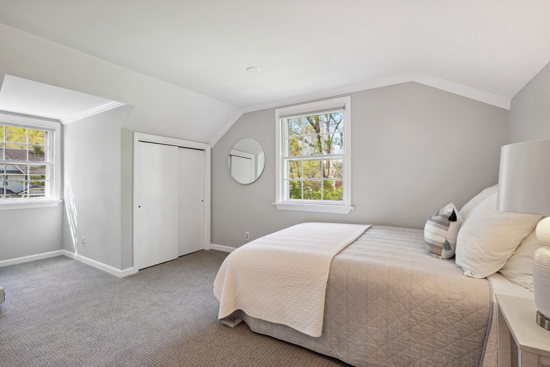 112 Llewellyn Rd 