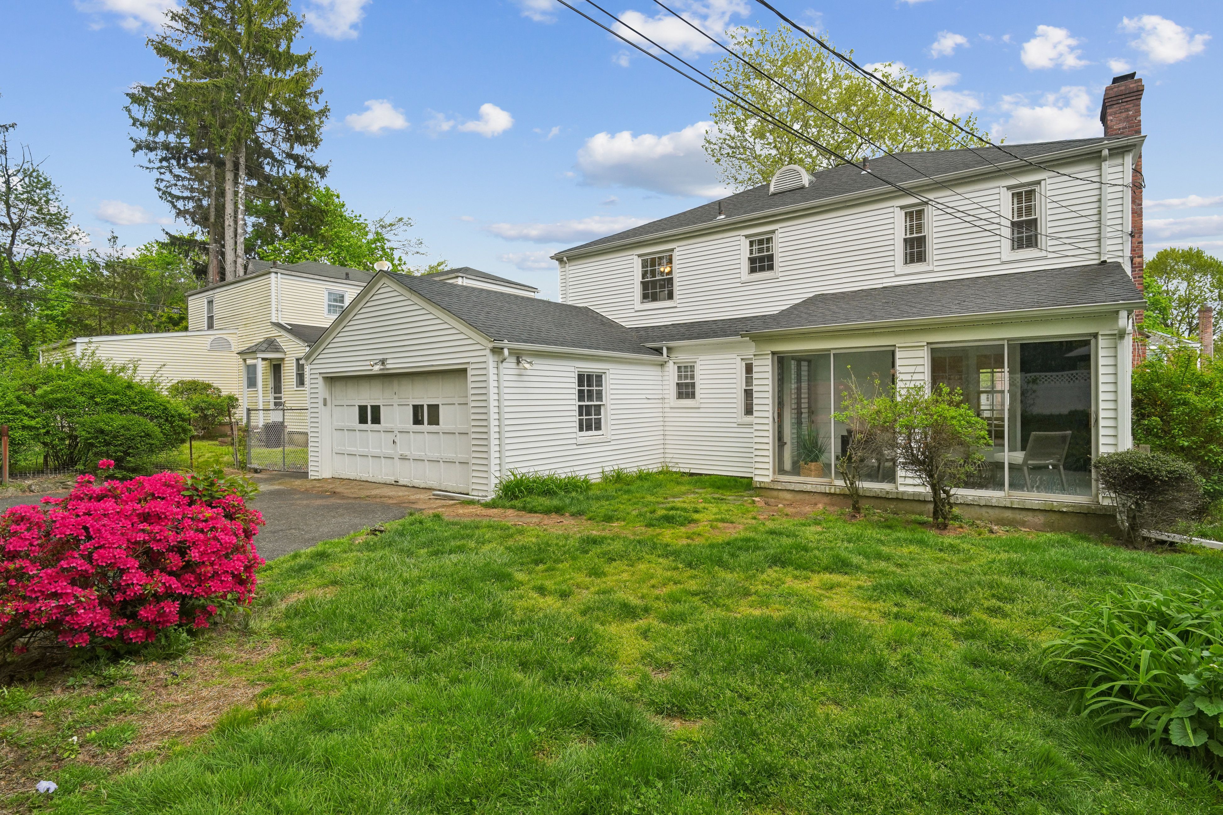 539 Hartford Court 