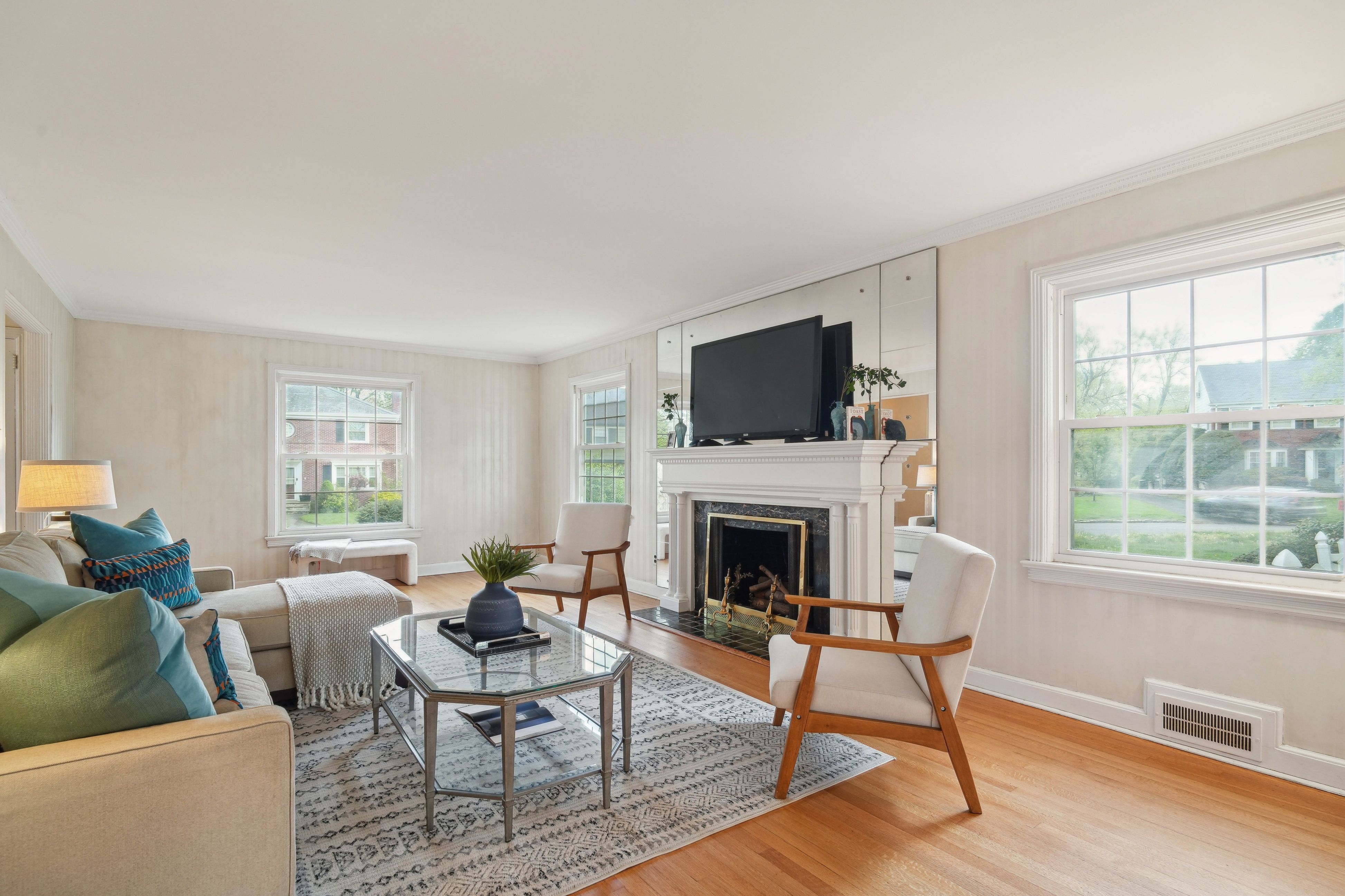 539 Hartford Court 