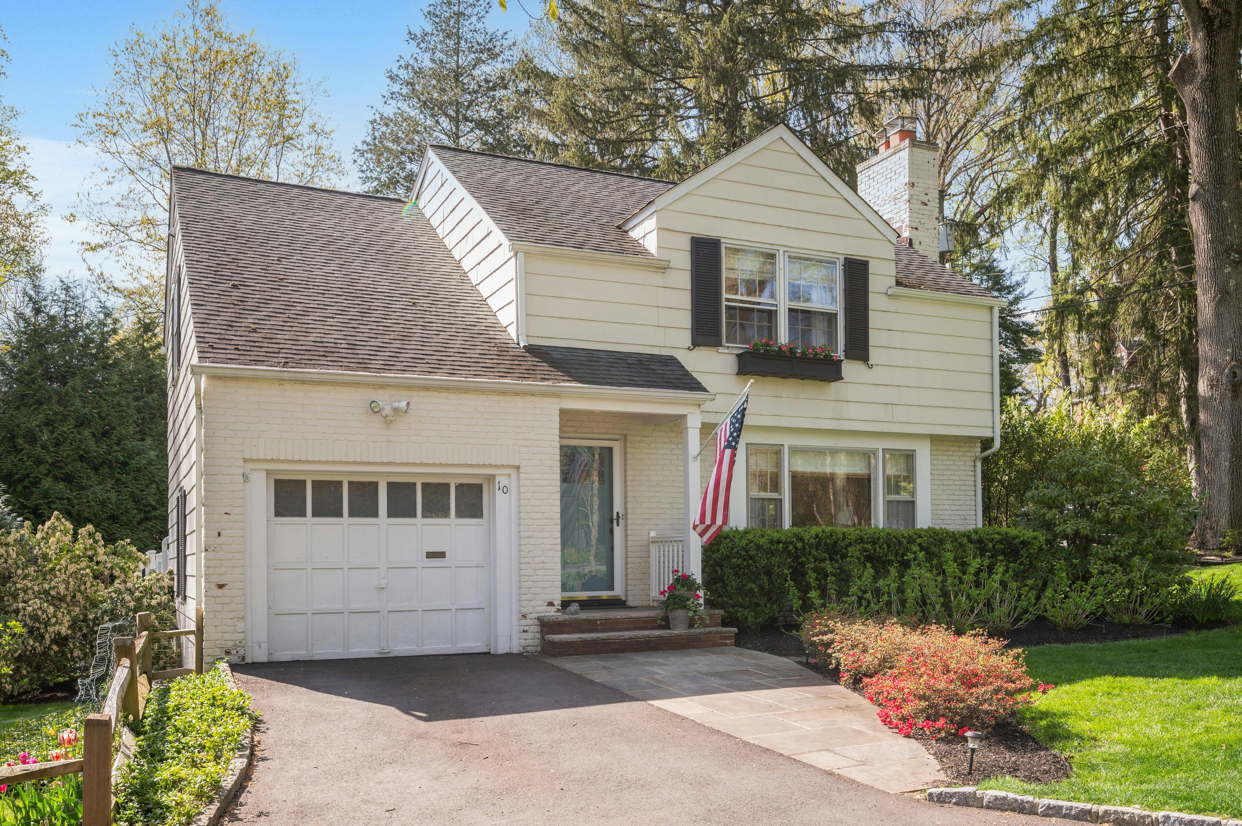10 Overhill Road 