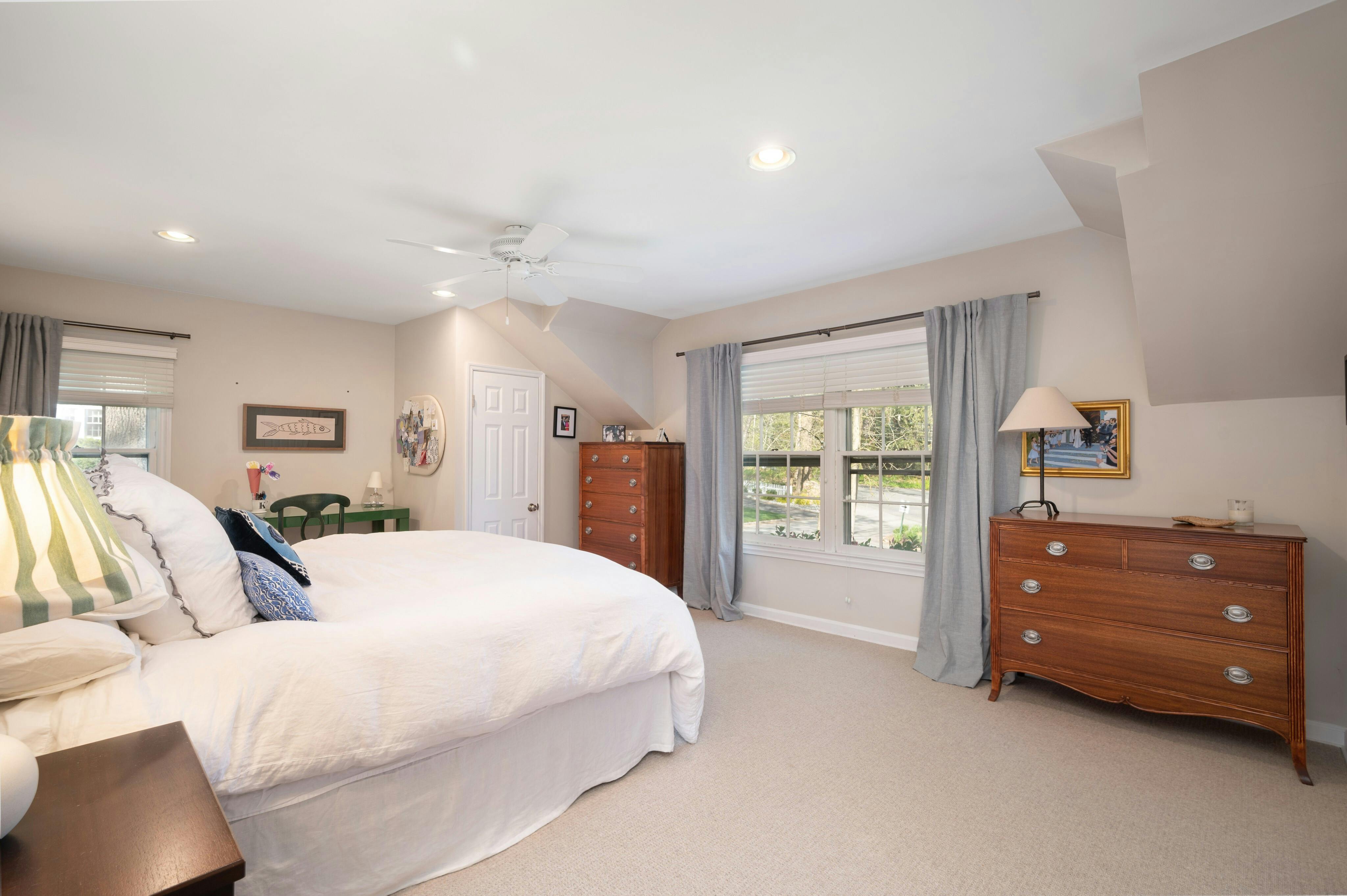 10 Overhill Road 