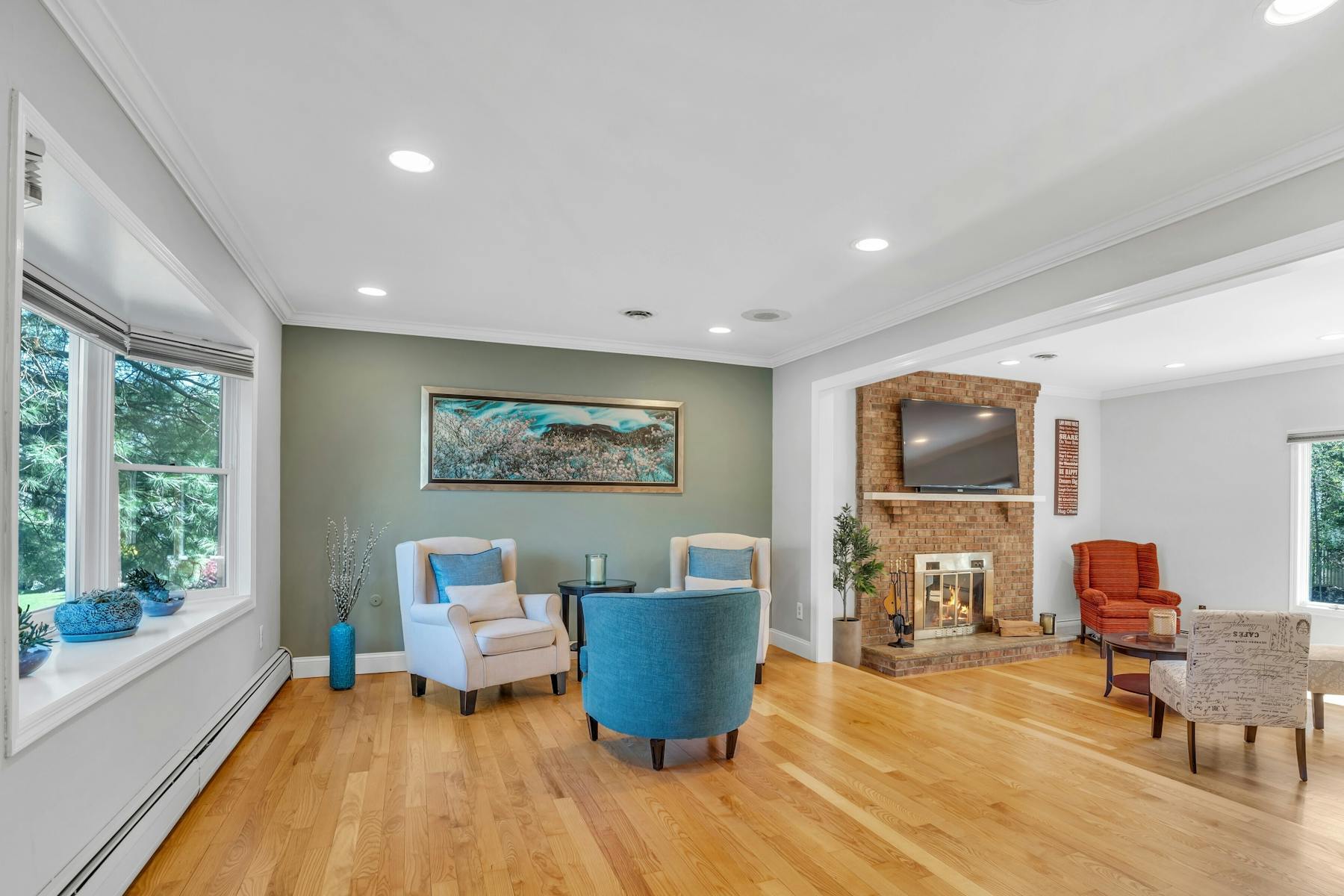 8 Evergreen Court 
