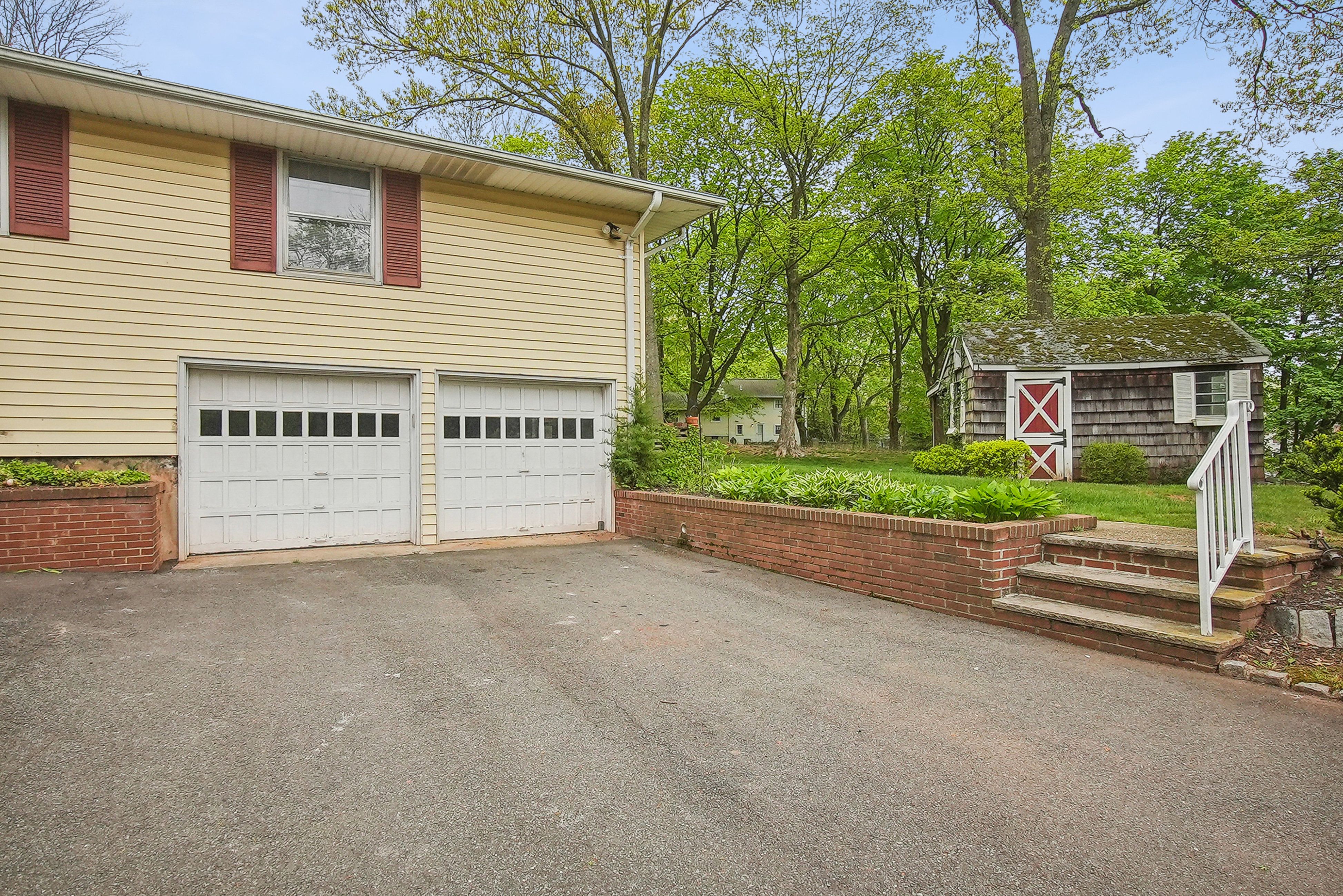 62 Guinard Drive 
