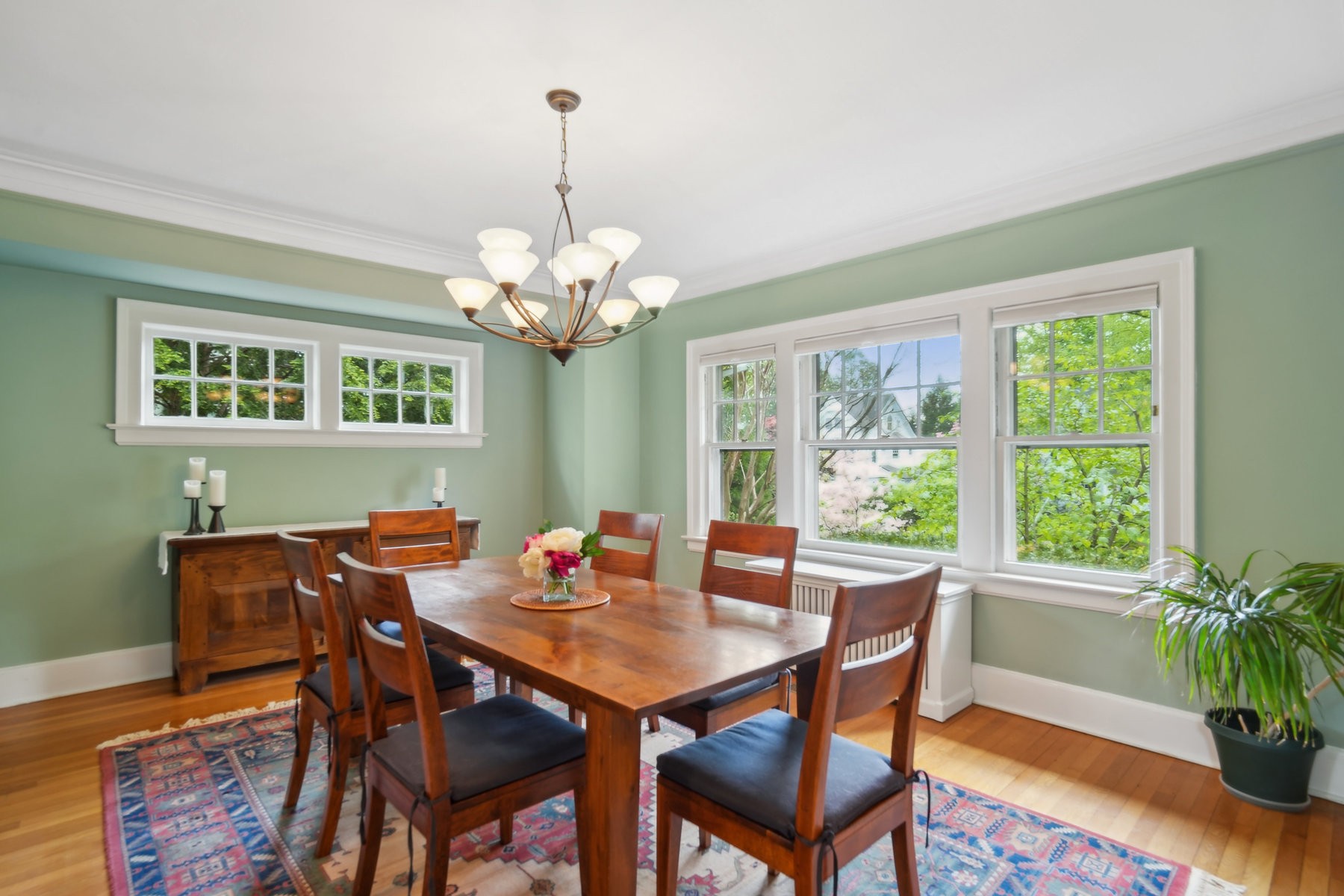 105 Clarewill Ave 