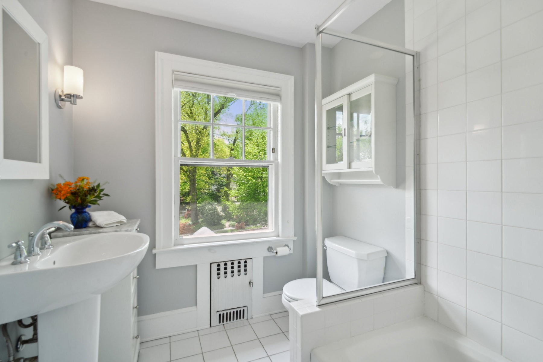 105 Clarewill Ave 