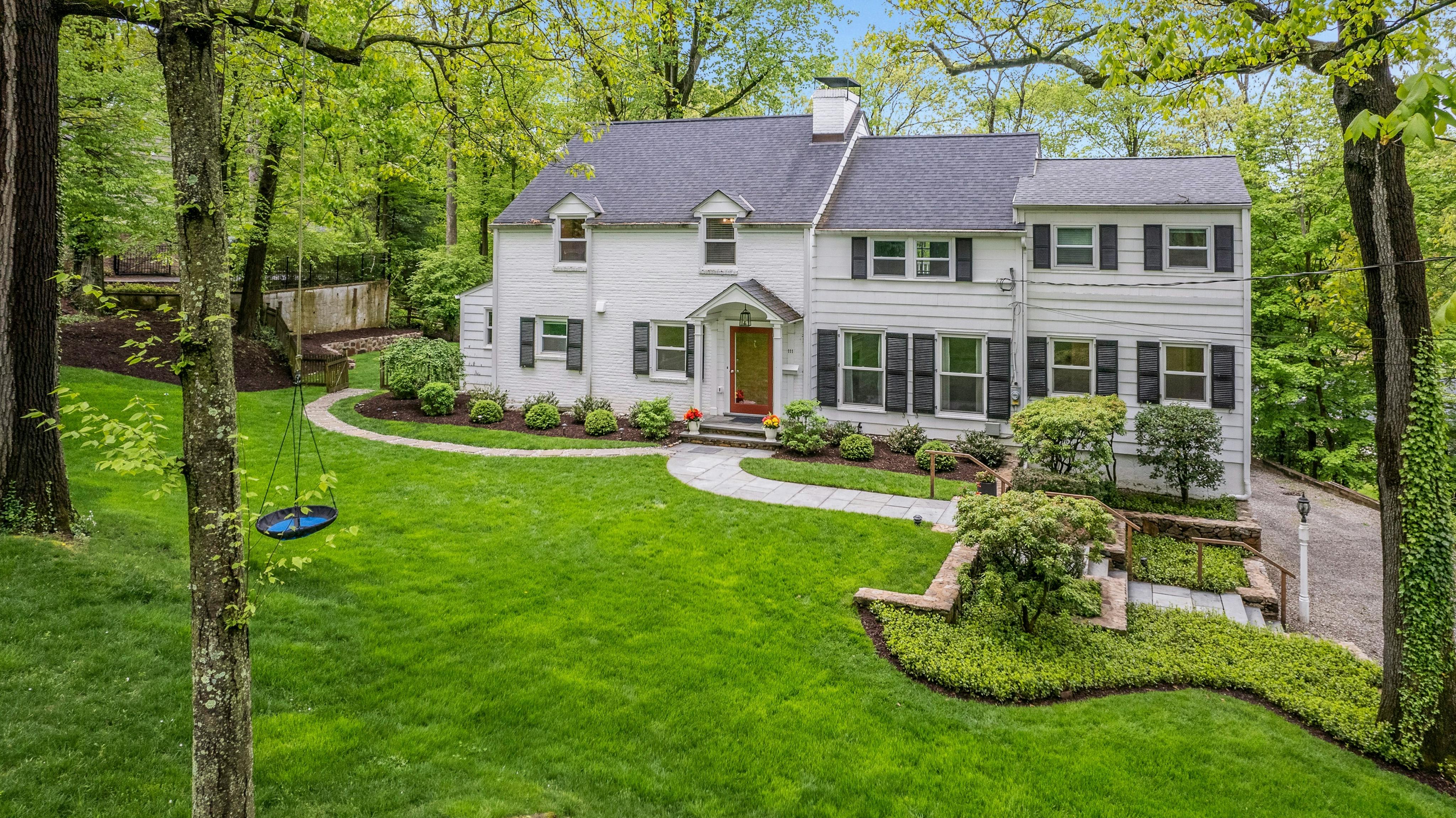 111 Countryside Drive 