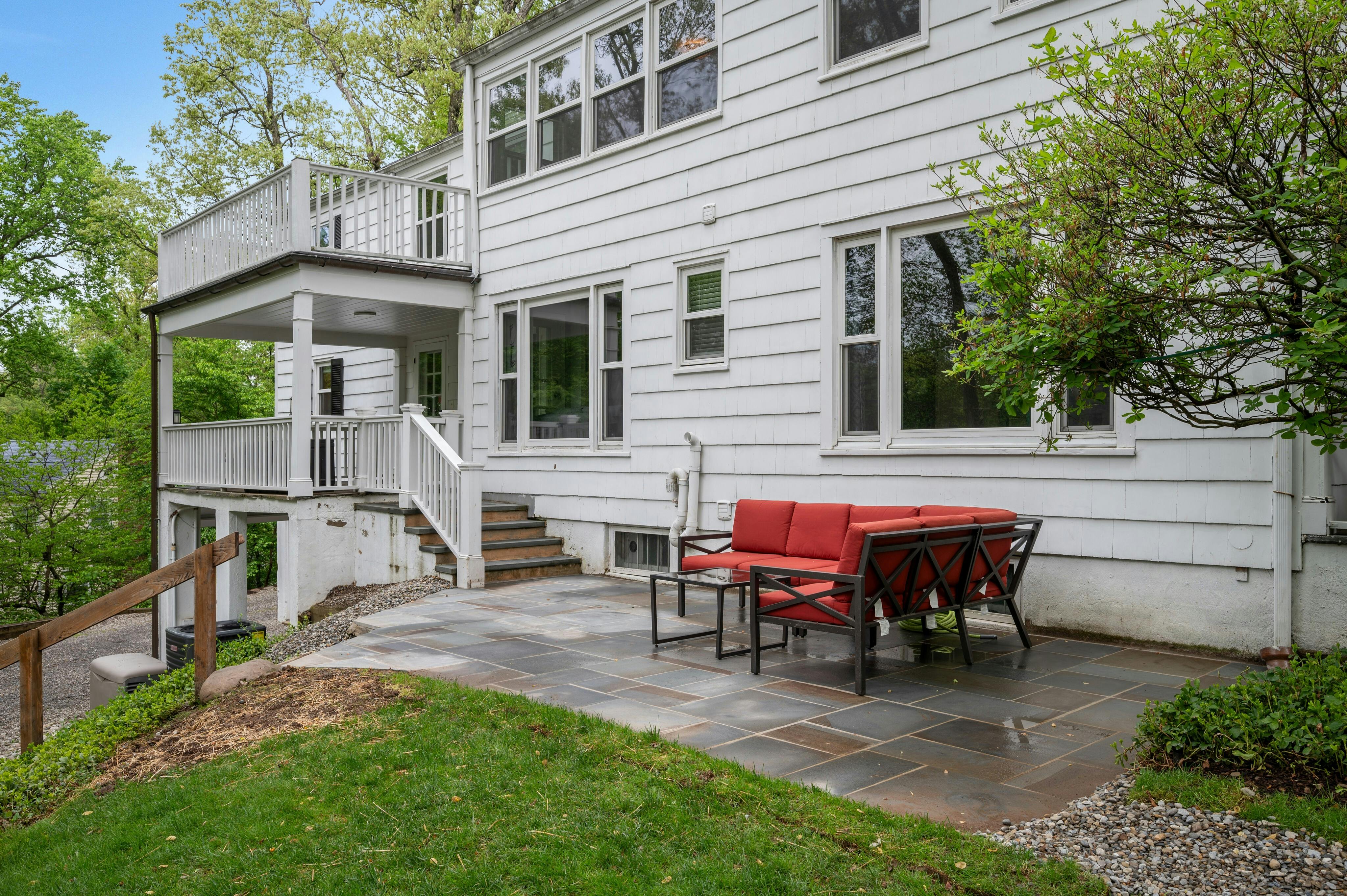 111 Countryside Drive 