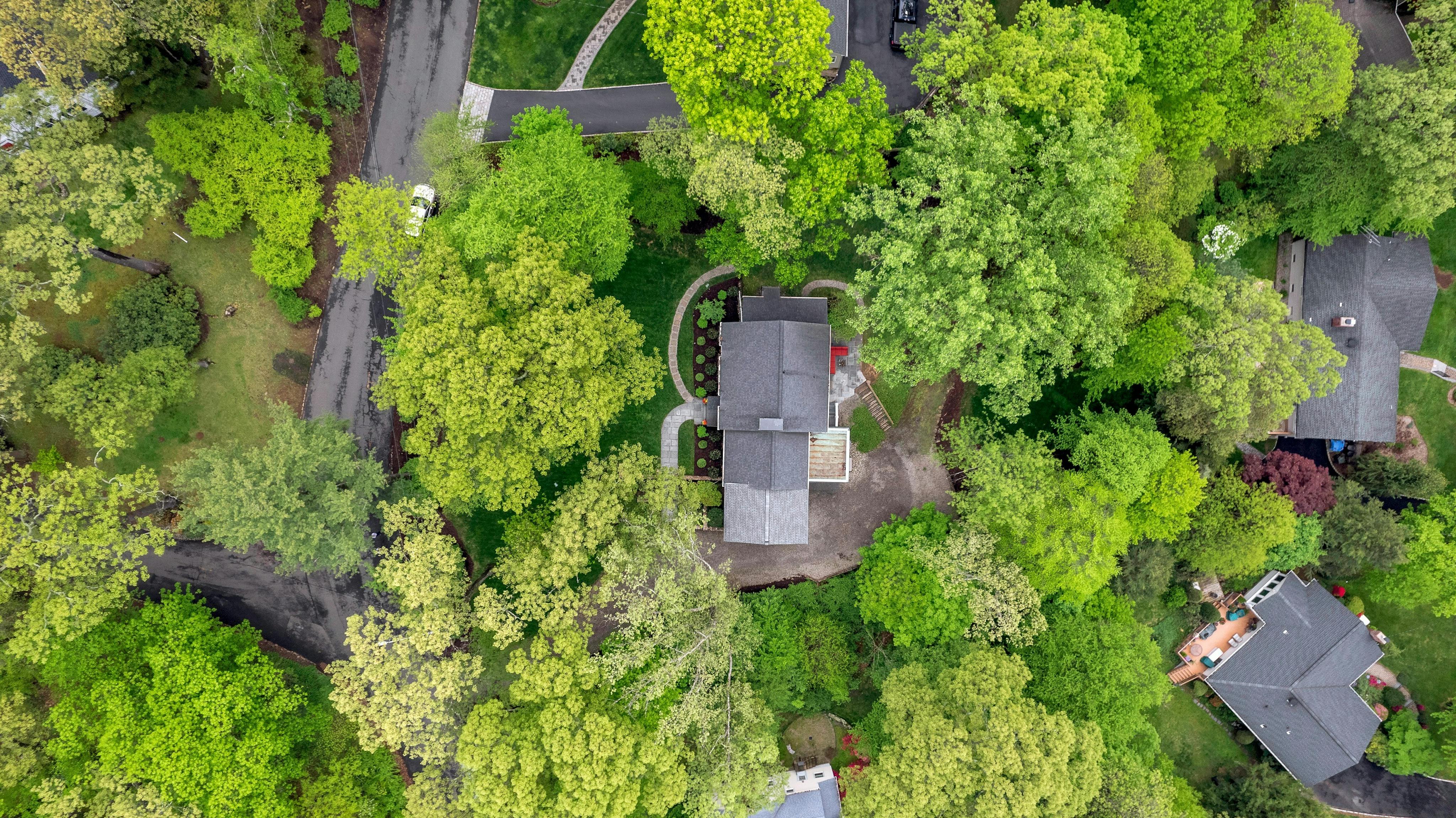 111 Countryside Drive 
