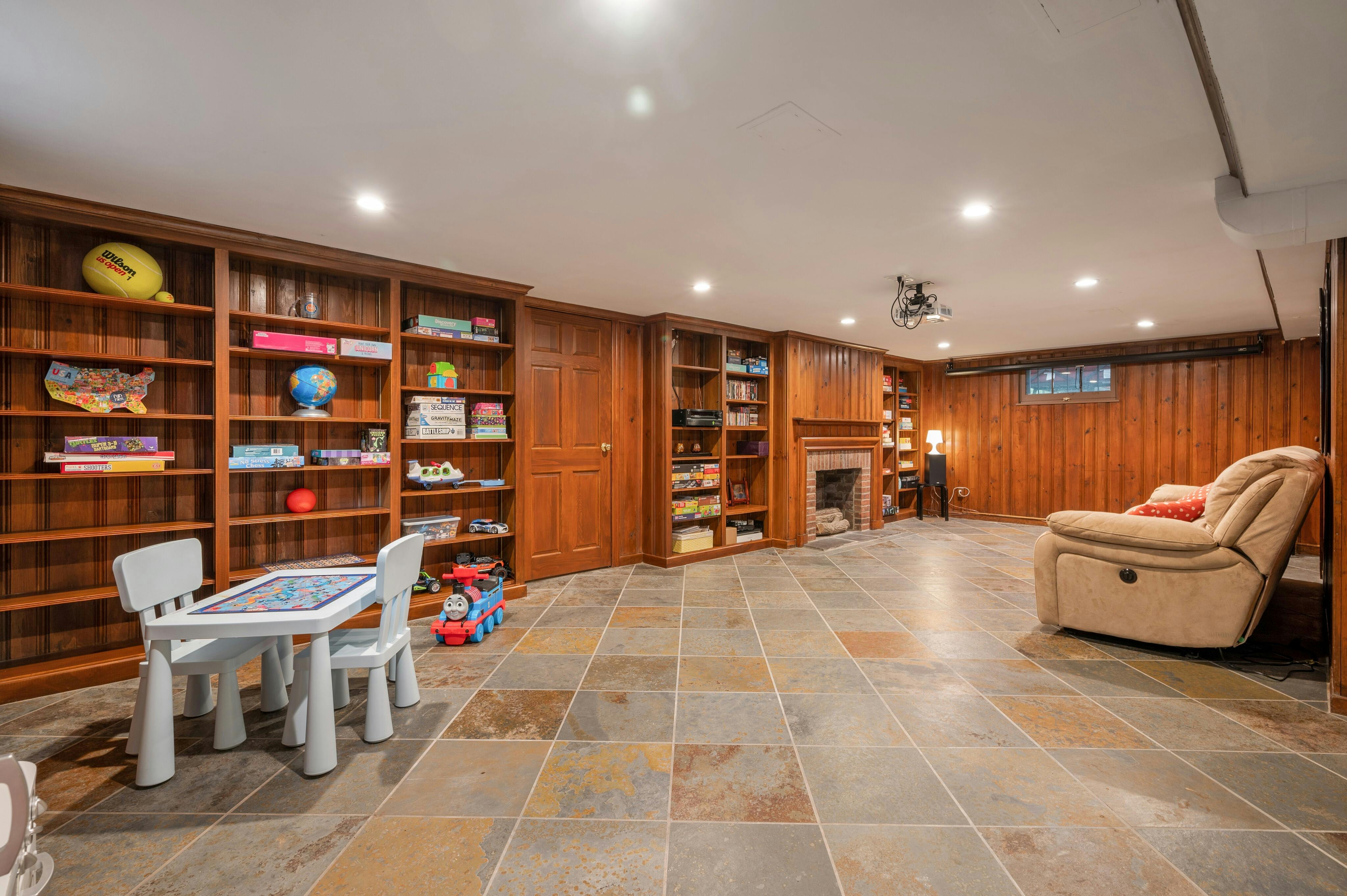 111 Countryside Drive 