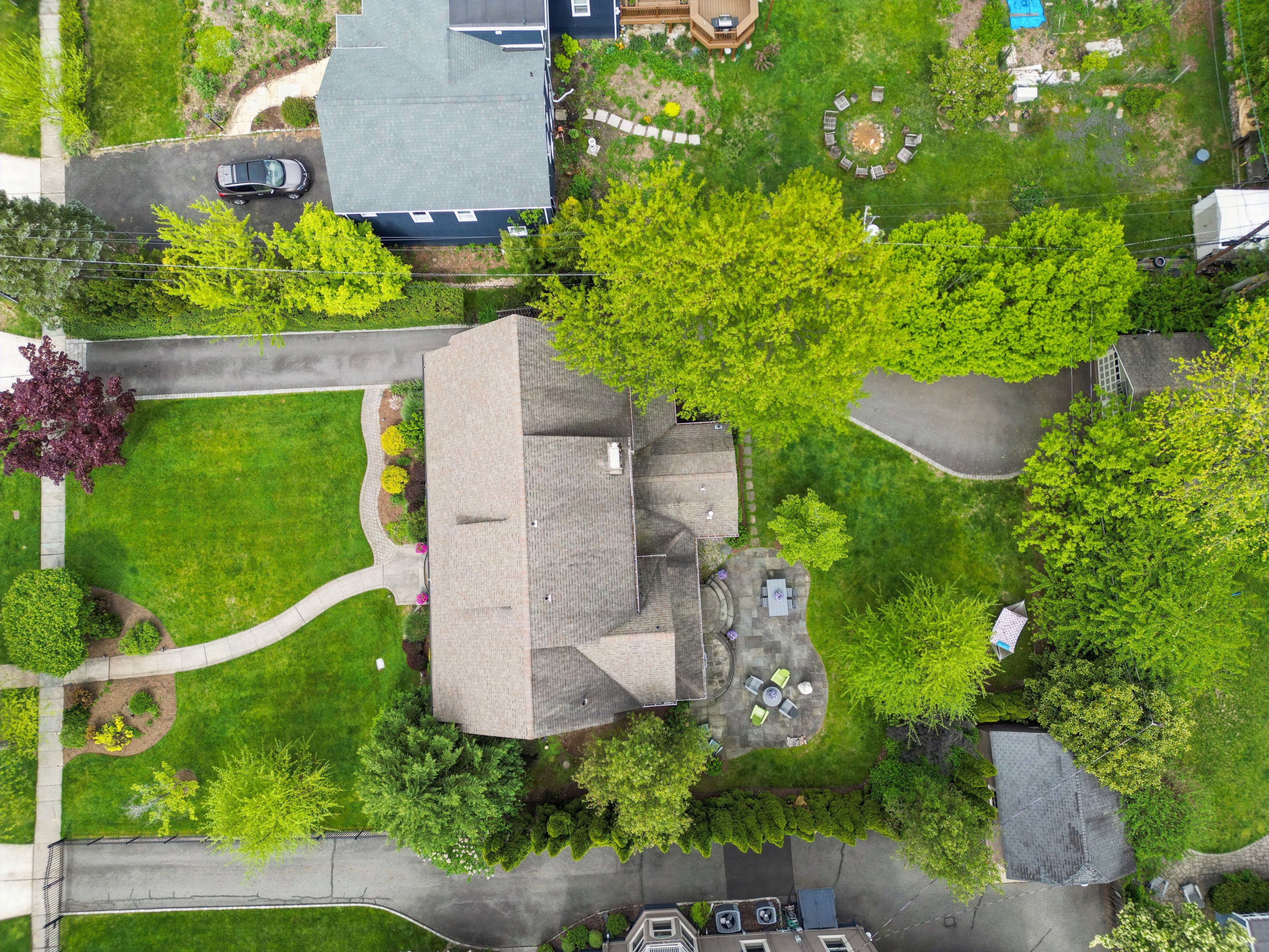187 Gates Ave 