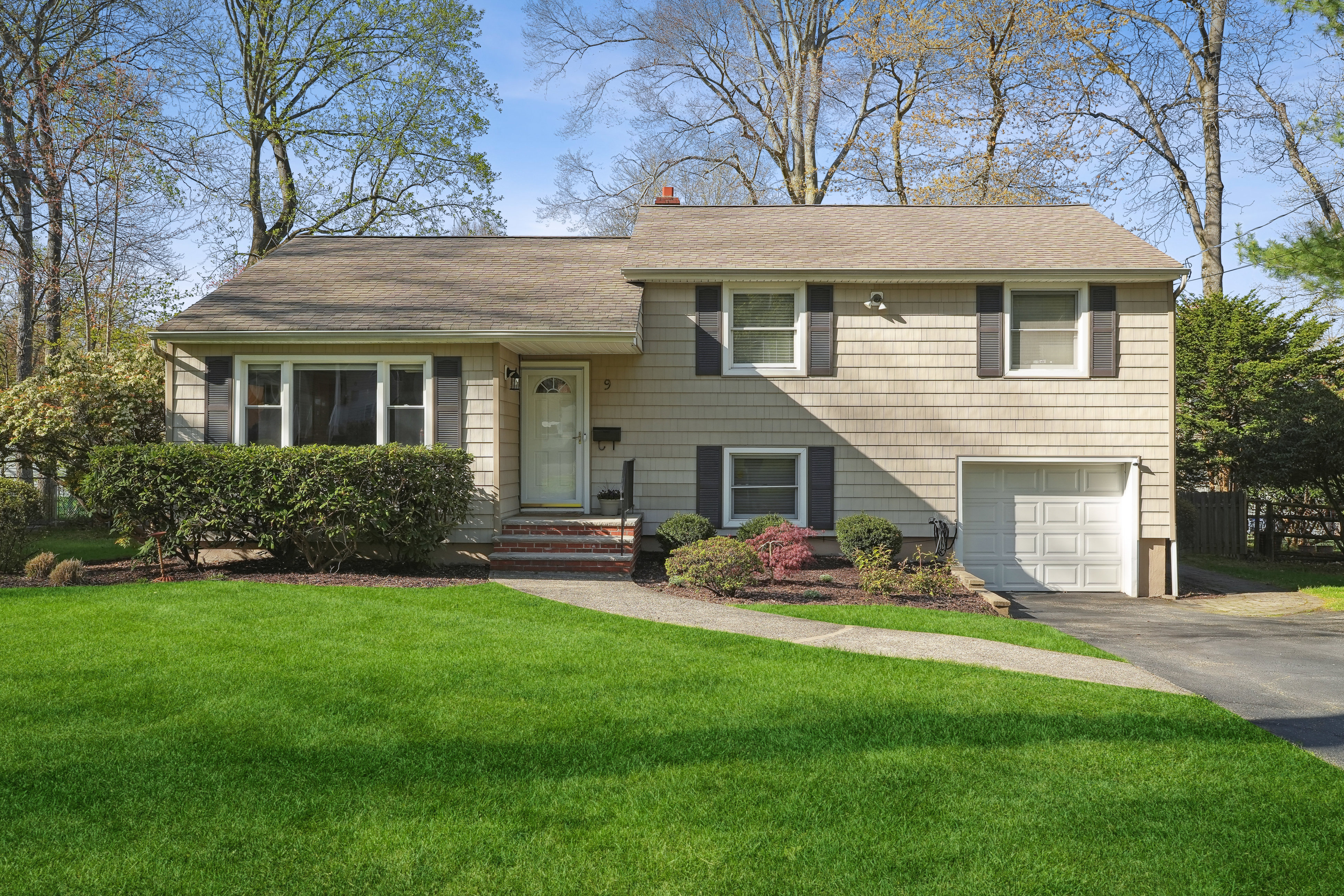 9 Washington Court 