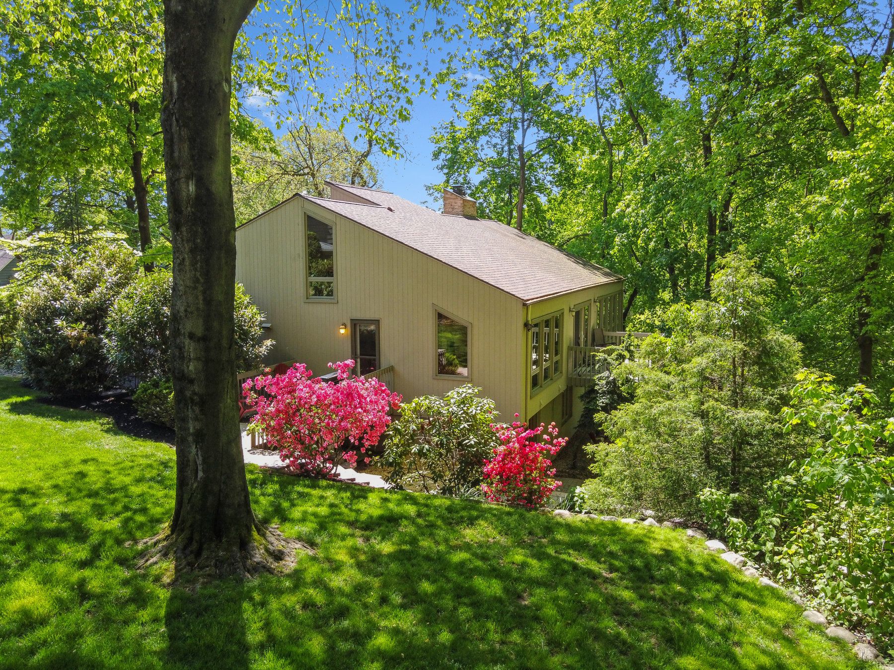 23 Glenside Dr 