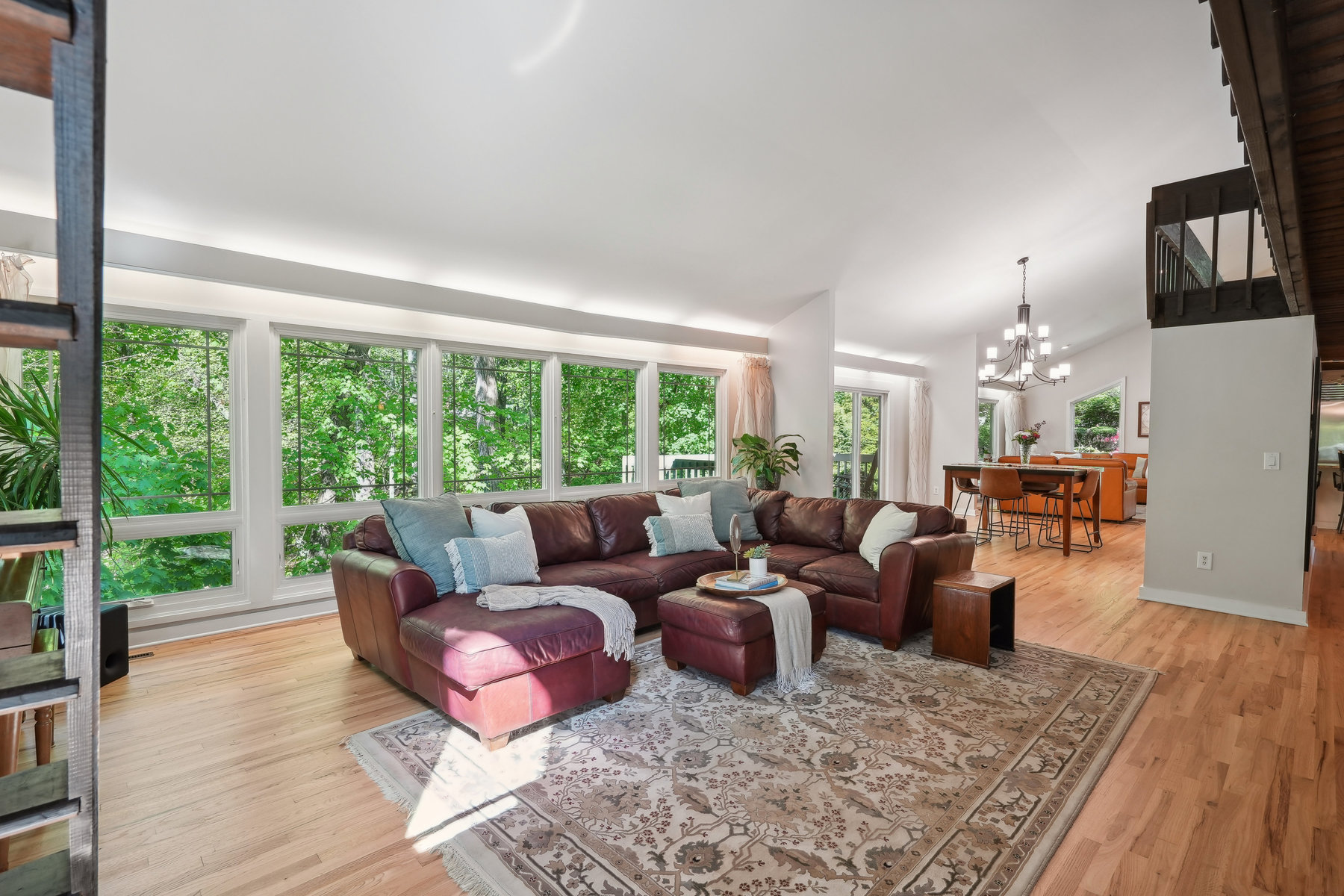 23 Glenside Dr 