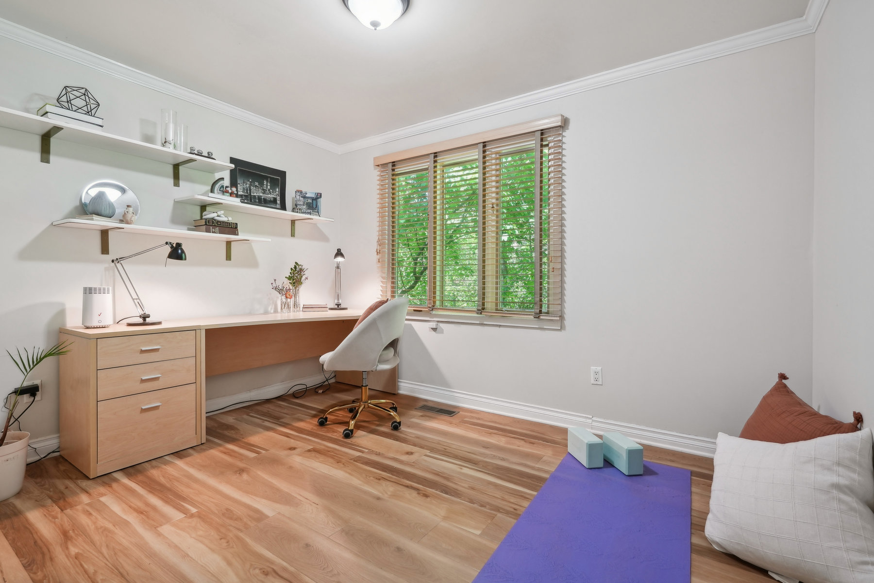 23 Glenside Dr 