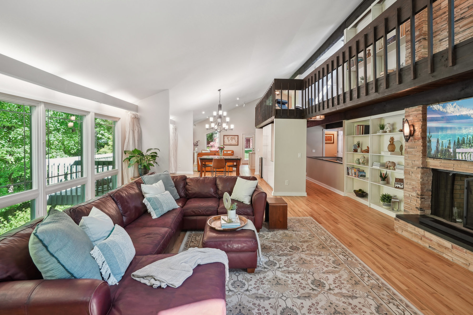 23 Glenside Dr 