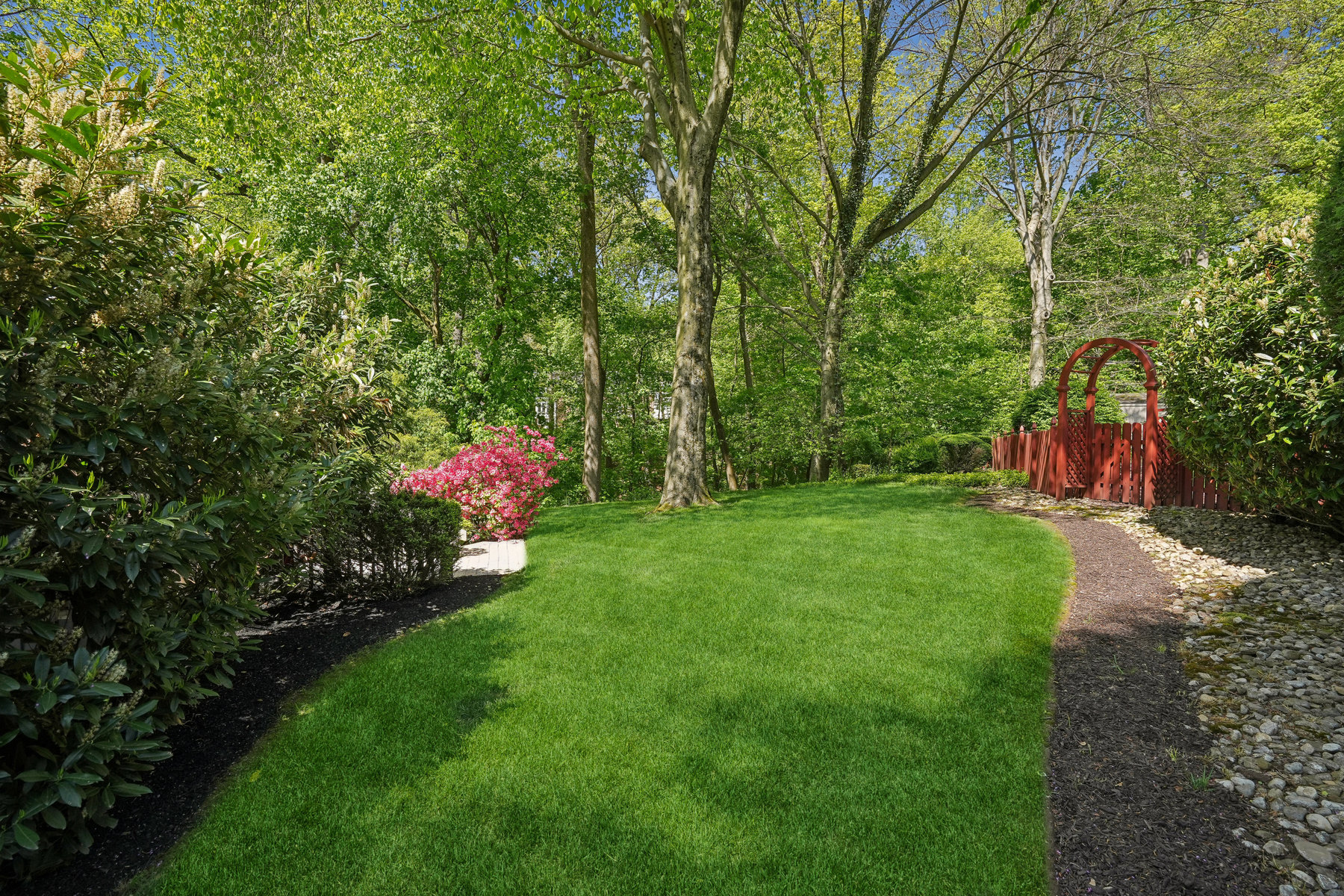23 Glenside Dr 