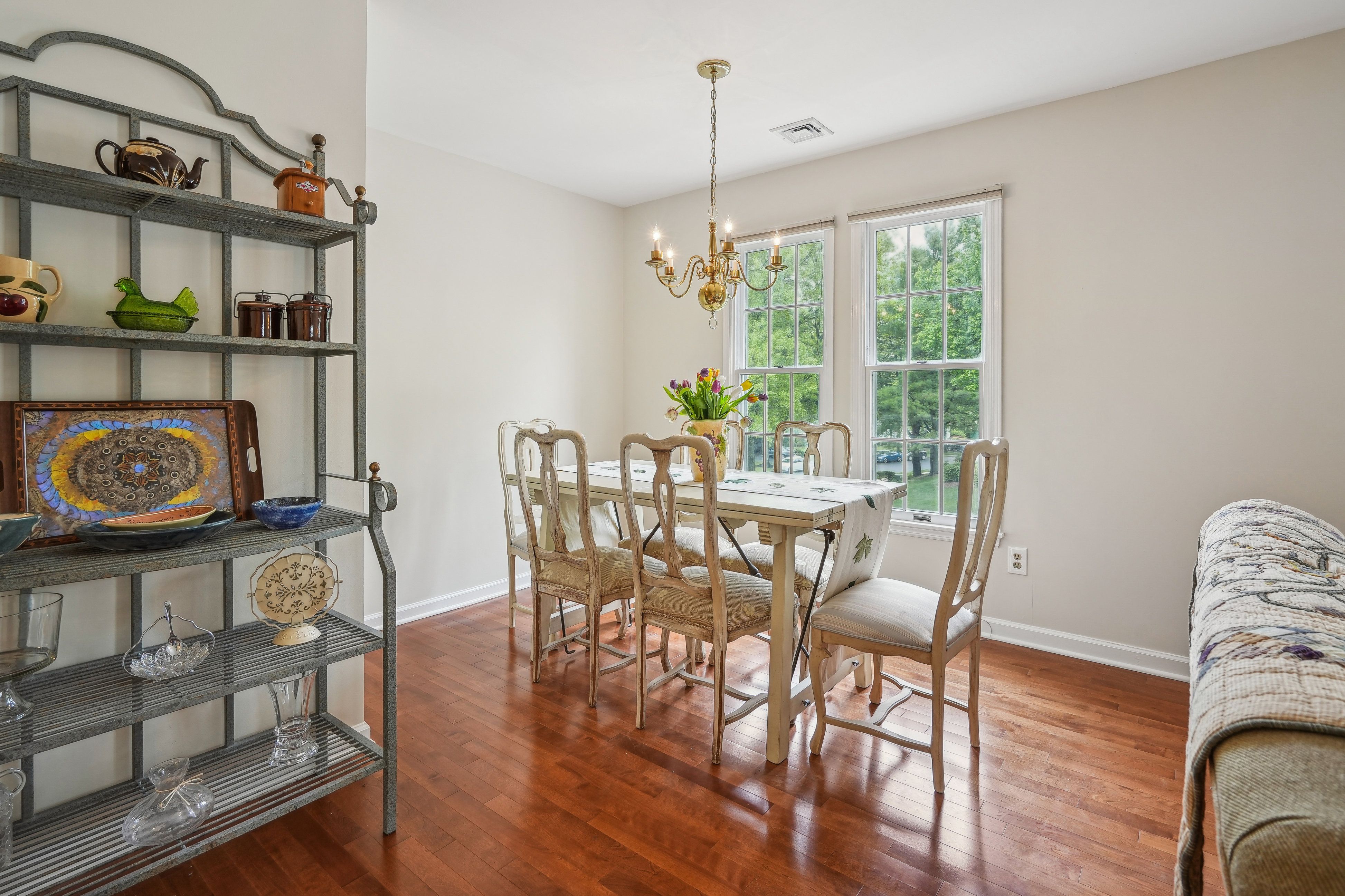 212 Alexandria Way 