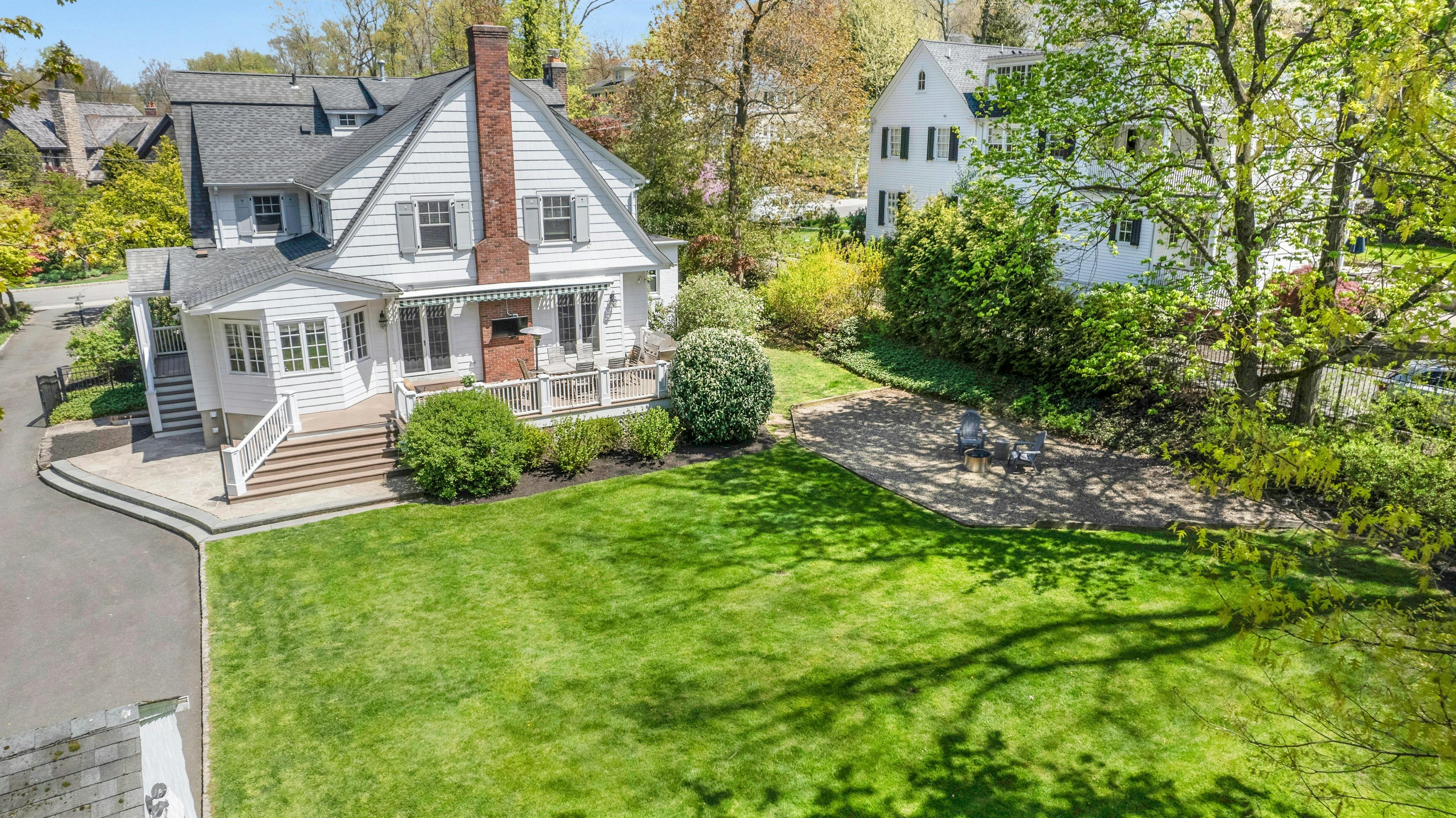 160 Beechwood Road 