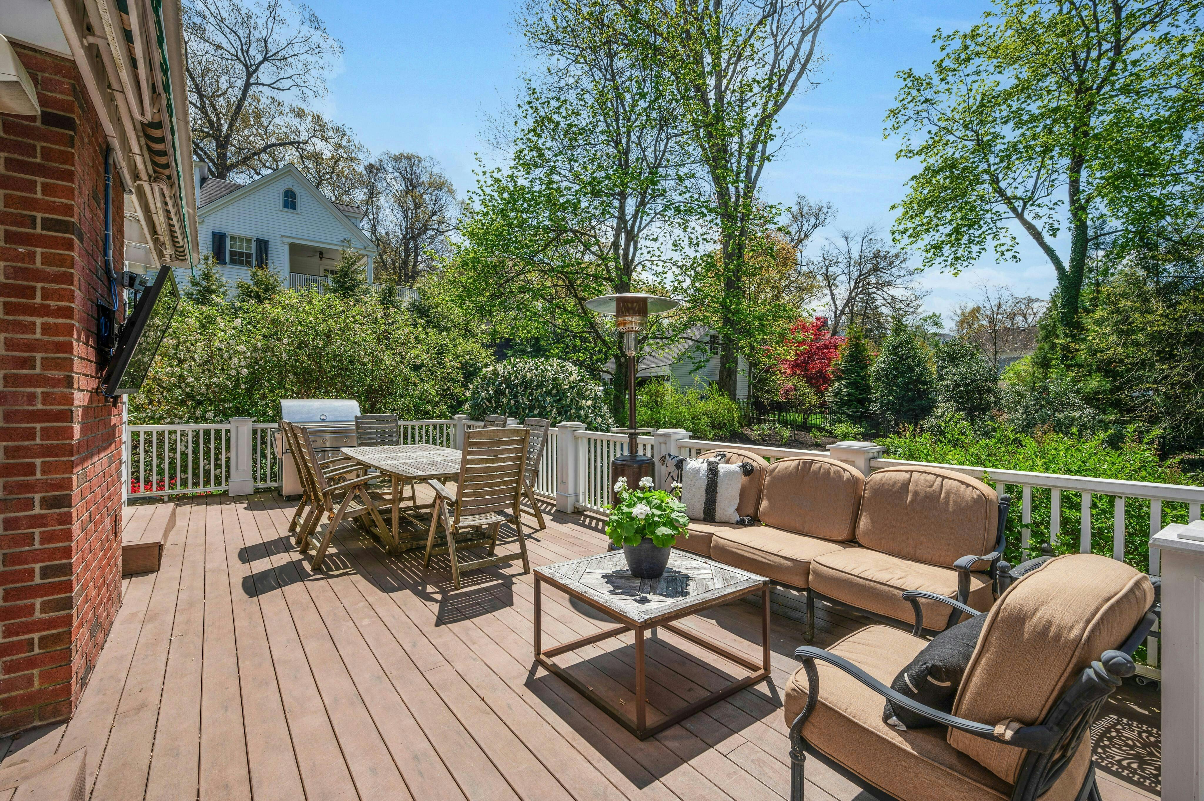 160 Beechwood Road 