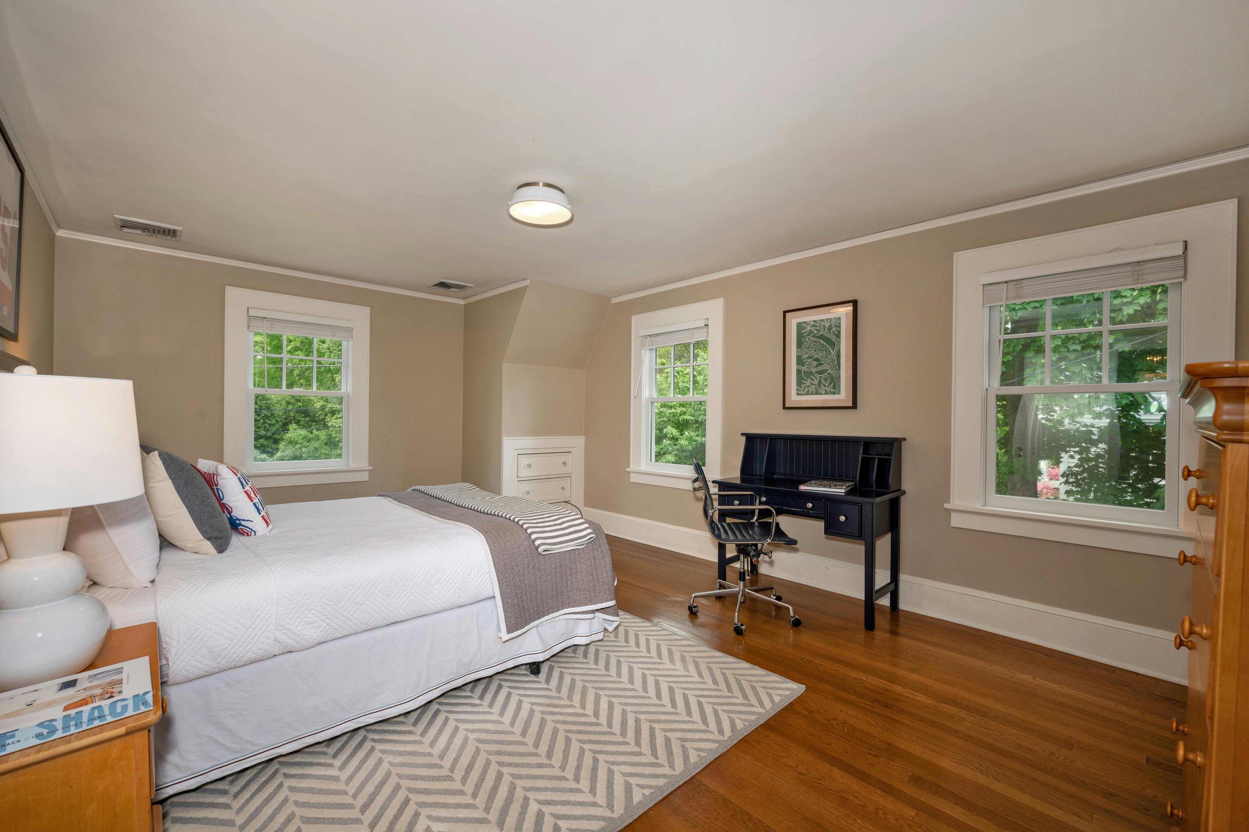 160 Beechwood Road 