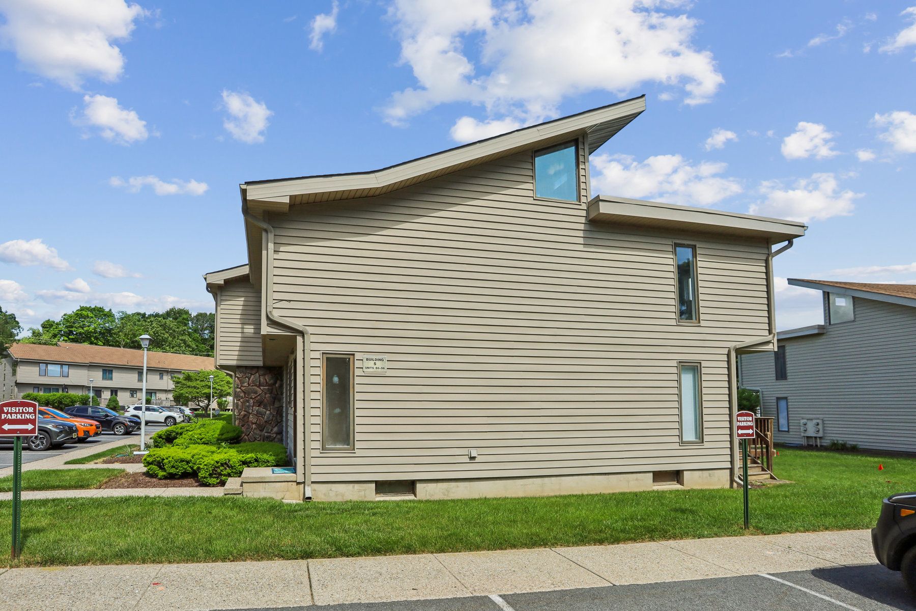 50 Cheyenne Road 