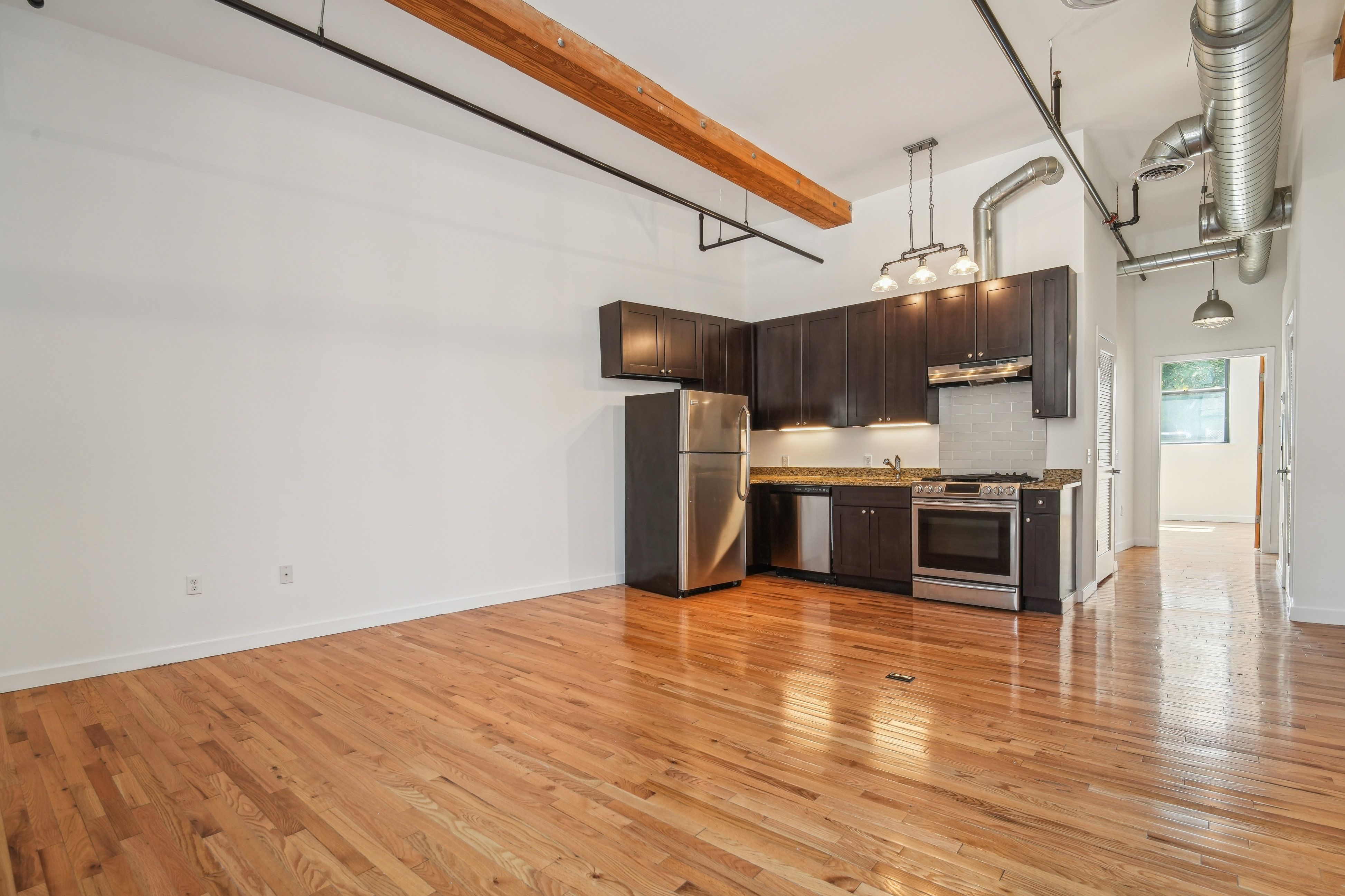 475 S Jefferson St Unit# 101