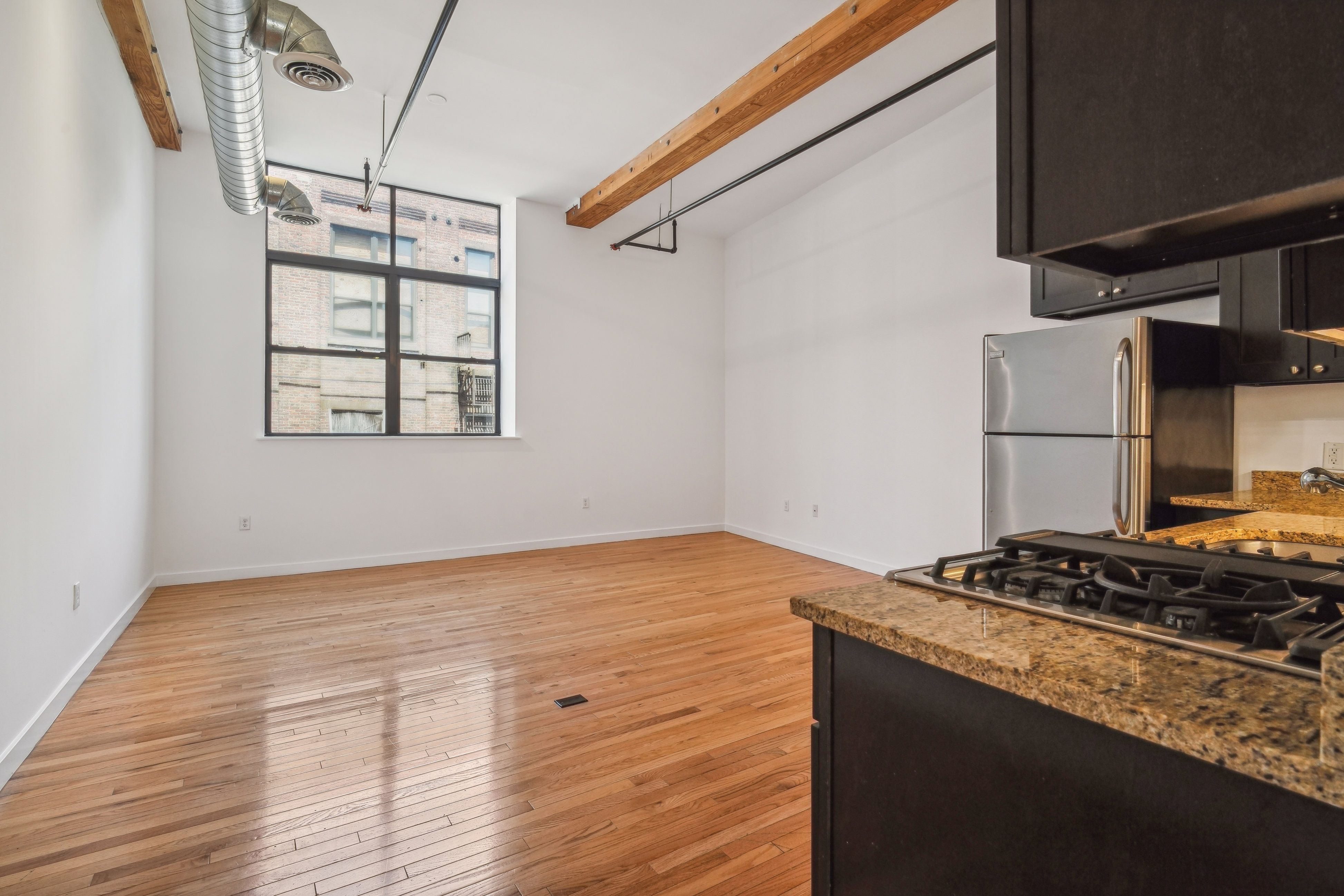 475 S Jefferson St Unit# 101