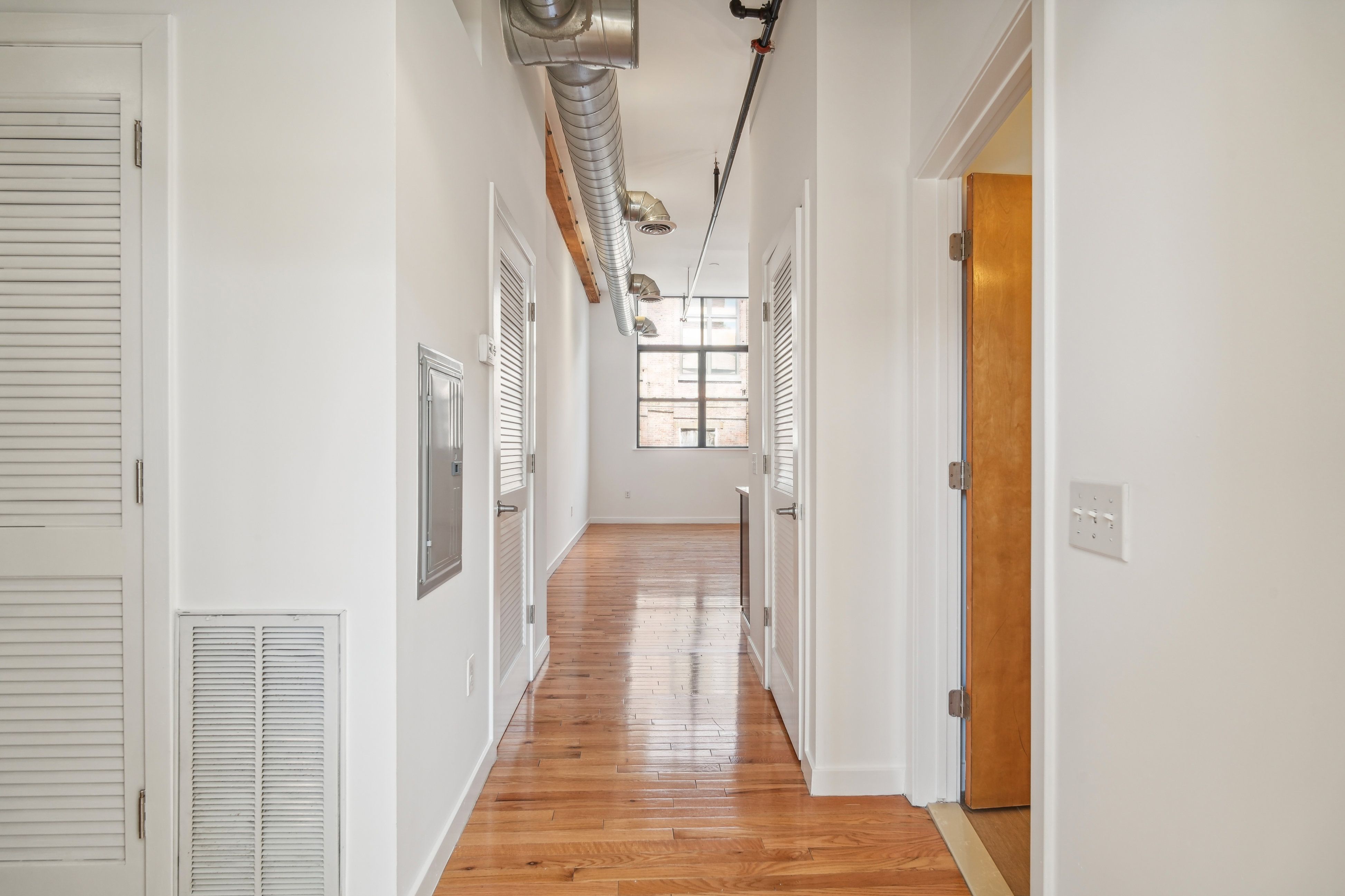 475 S Jefferson St Unit# 101