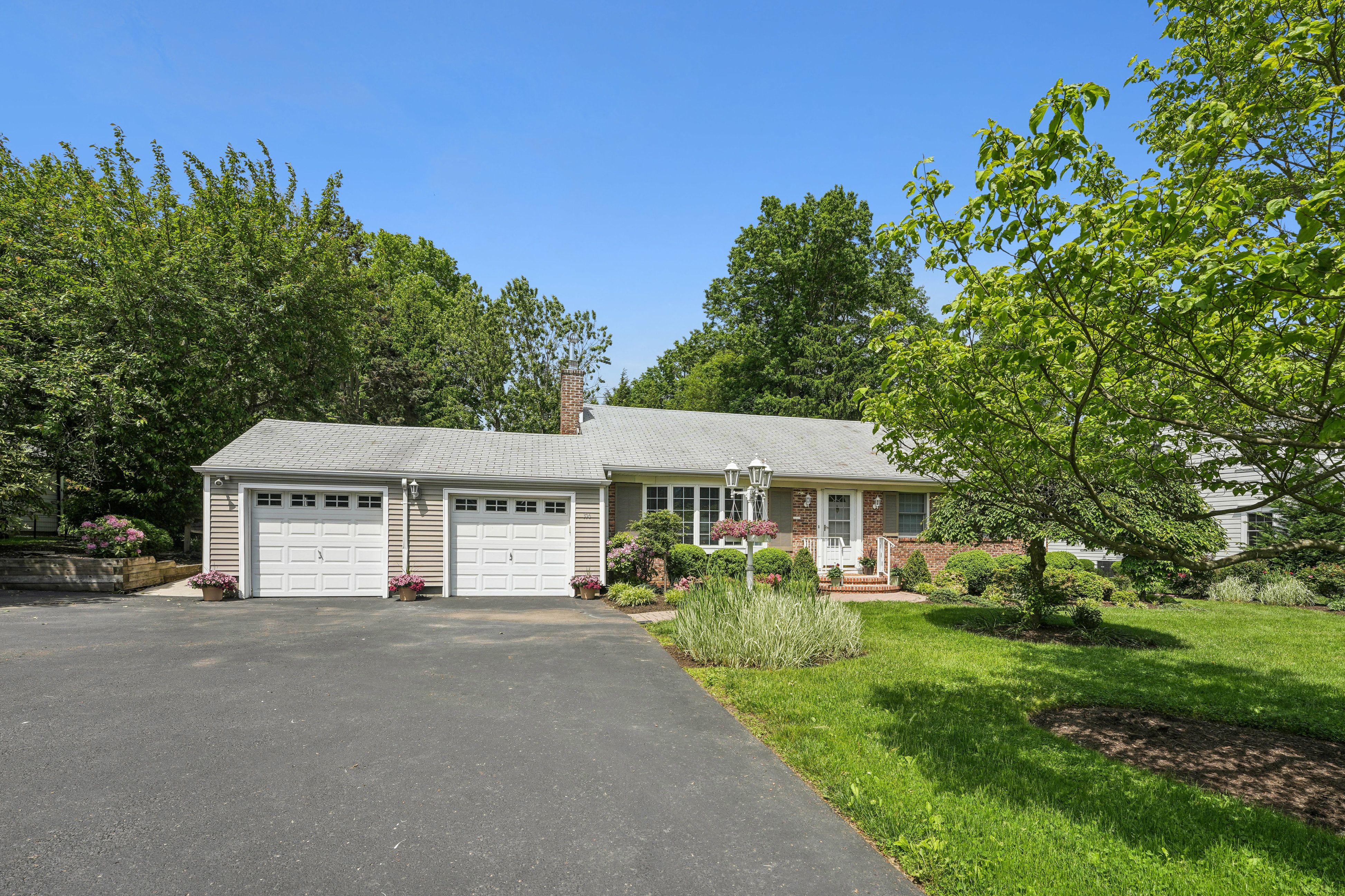 356 Shunpike Road 