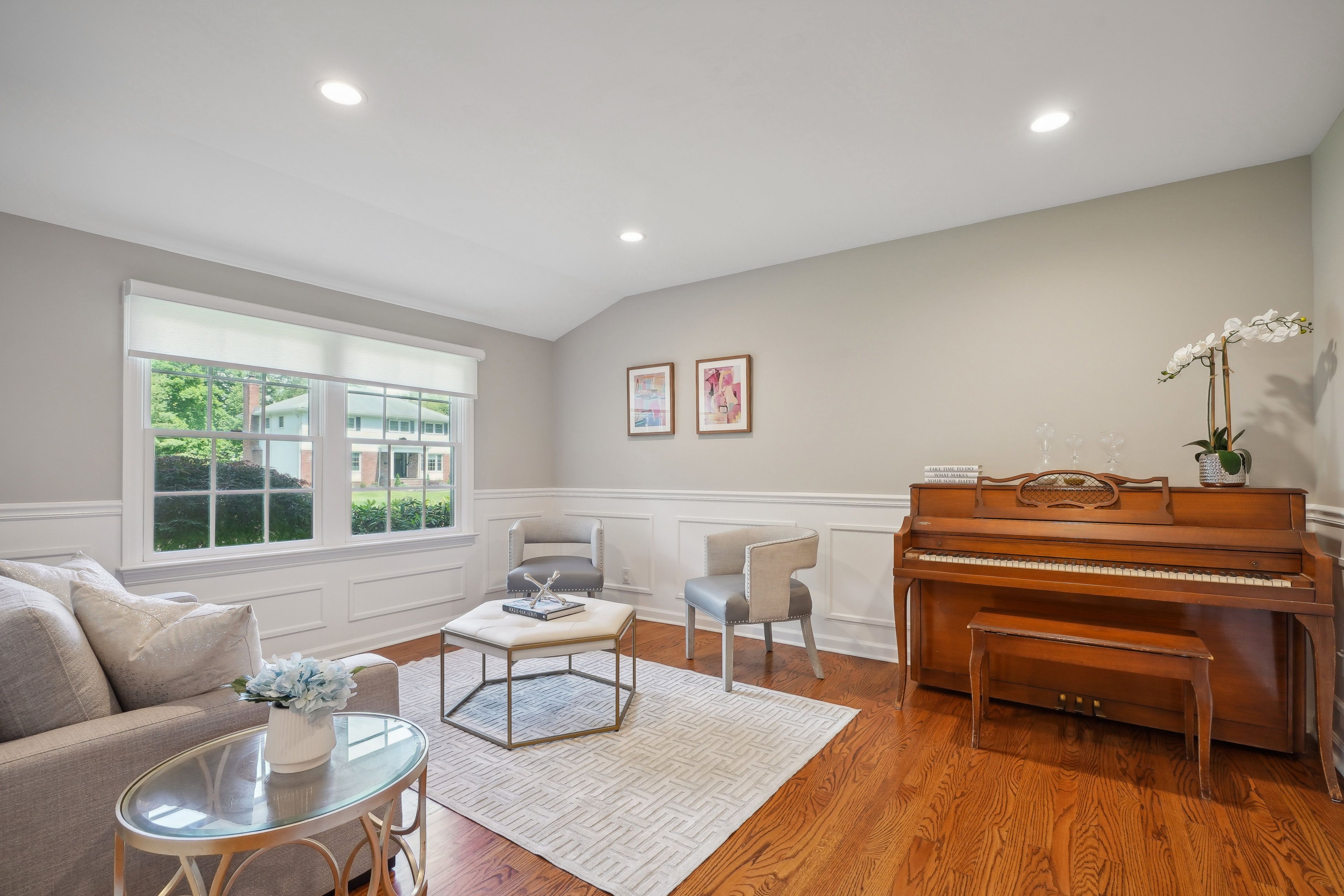 4 Troy Drive 