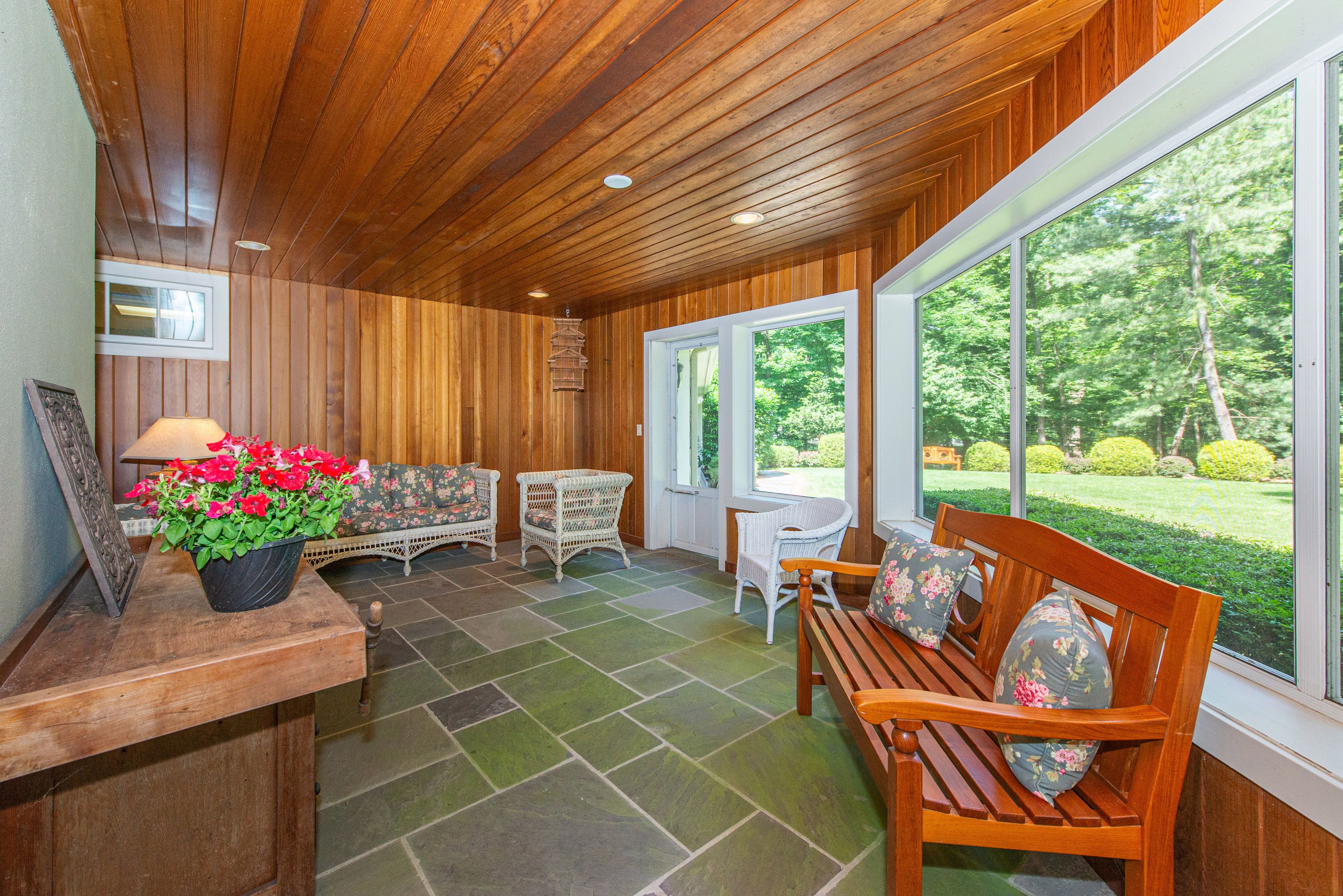 7 Meadow Lane 
