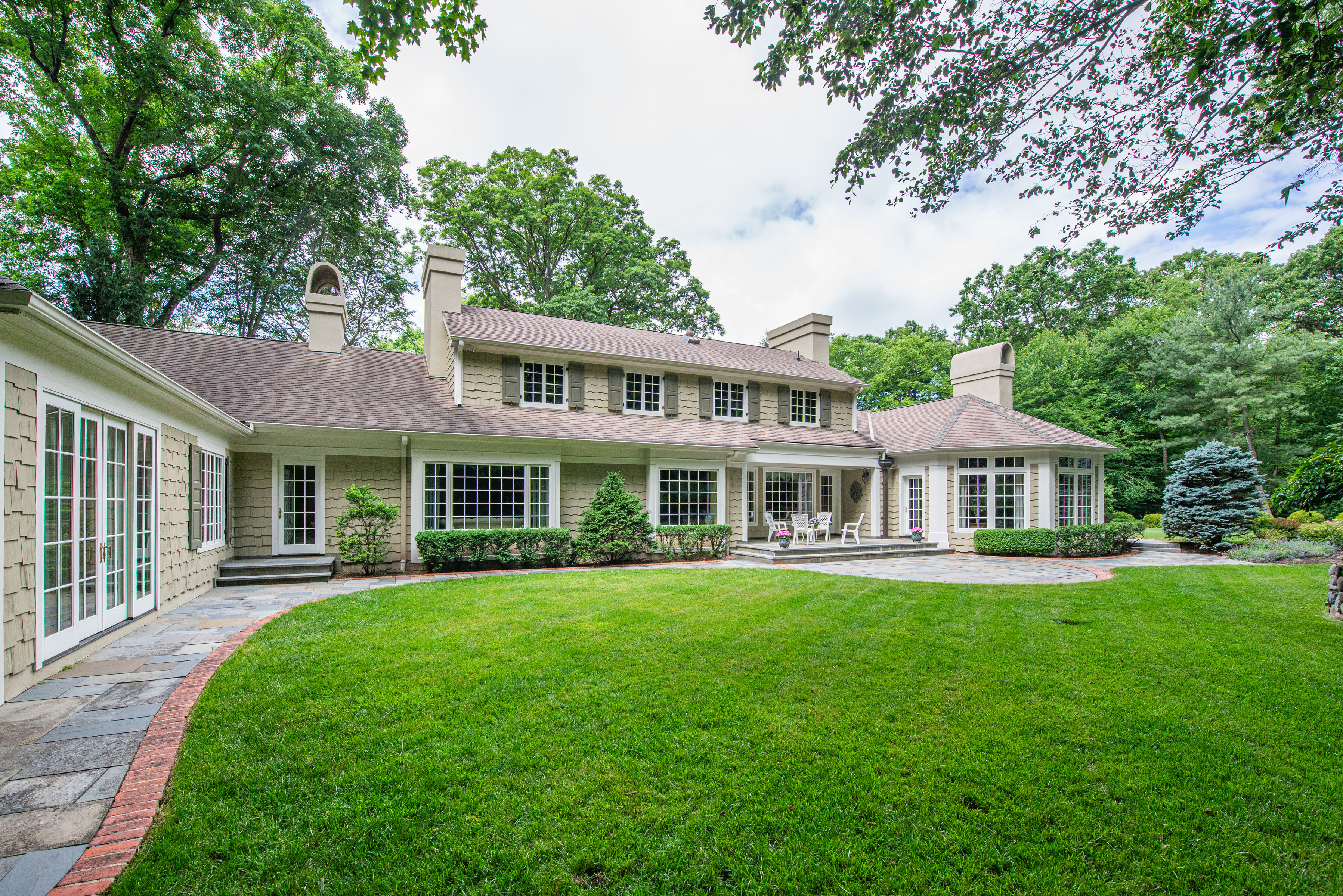 7 Meadow Lane 
