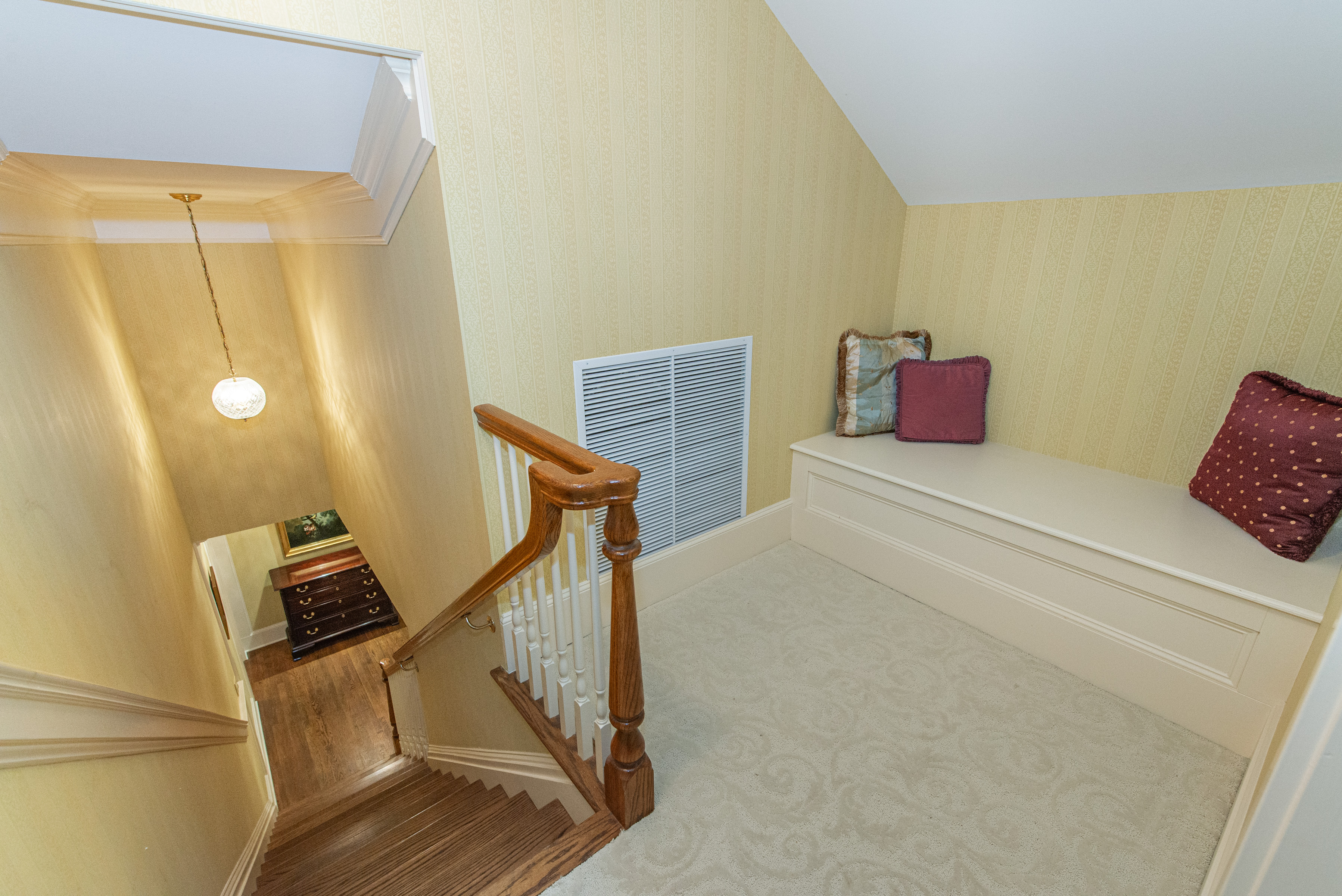 7 Meadow Lane 