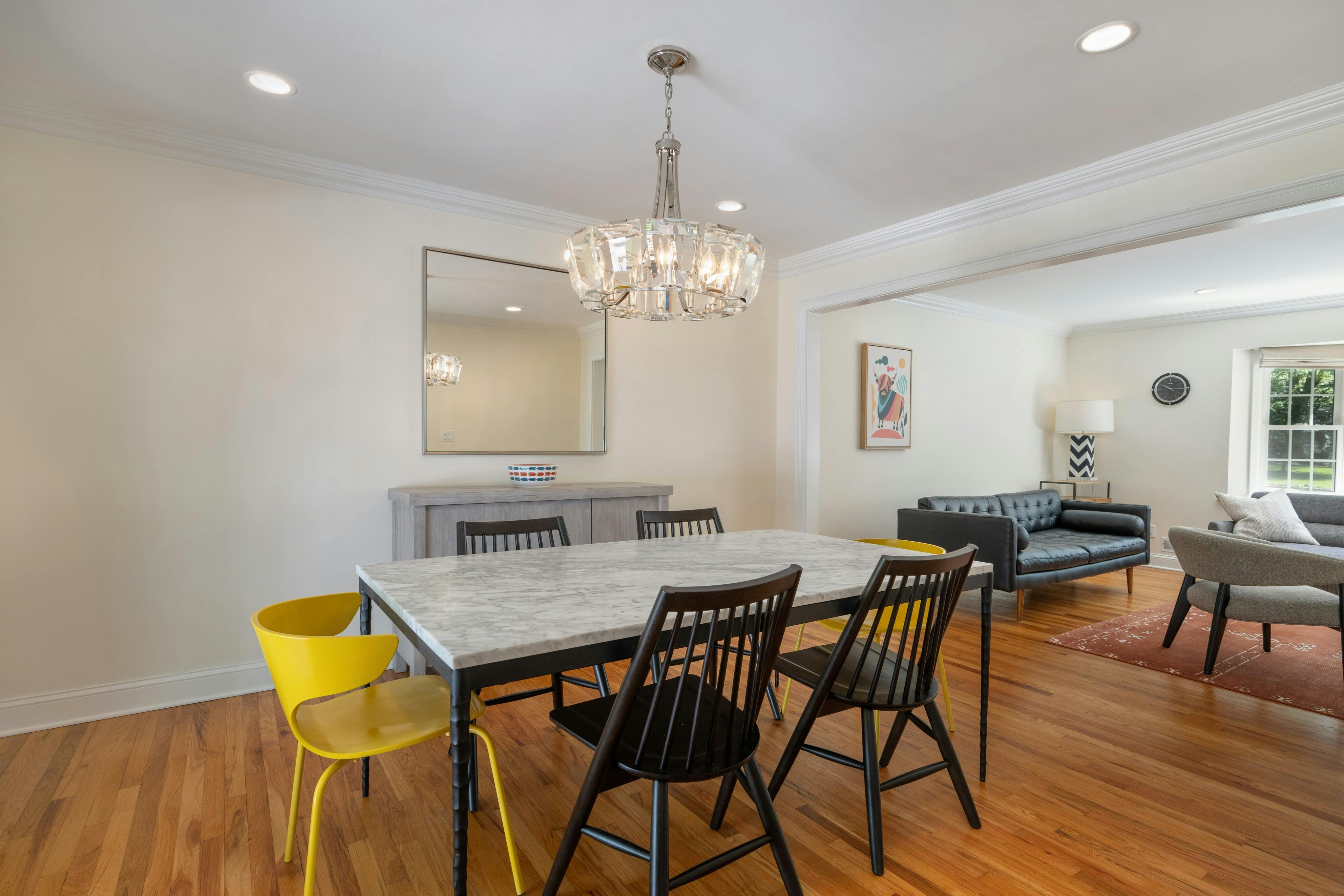 21 Ardsley Court 