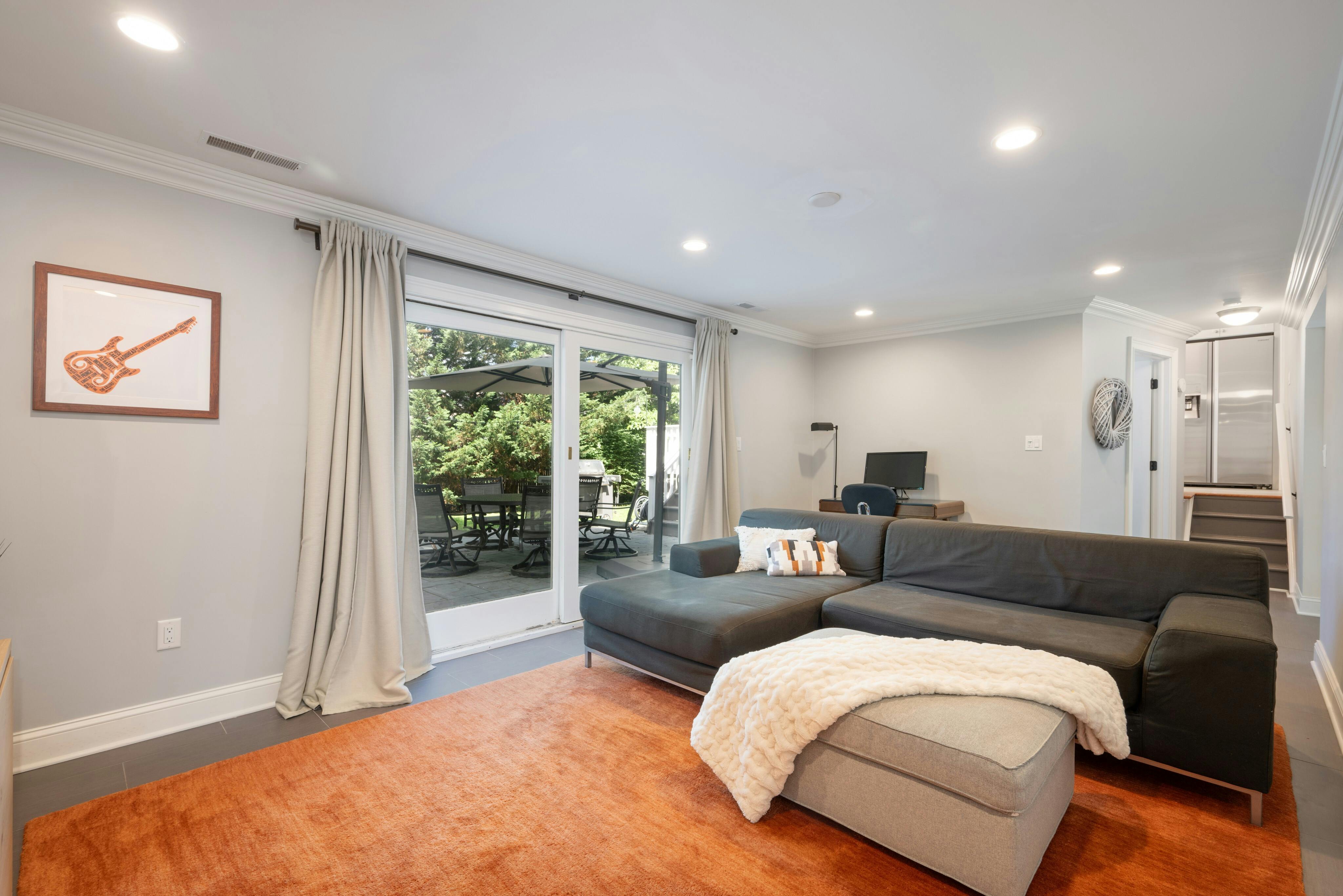 21 Ardsley Court 