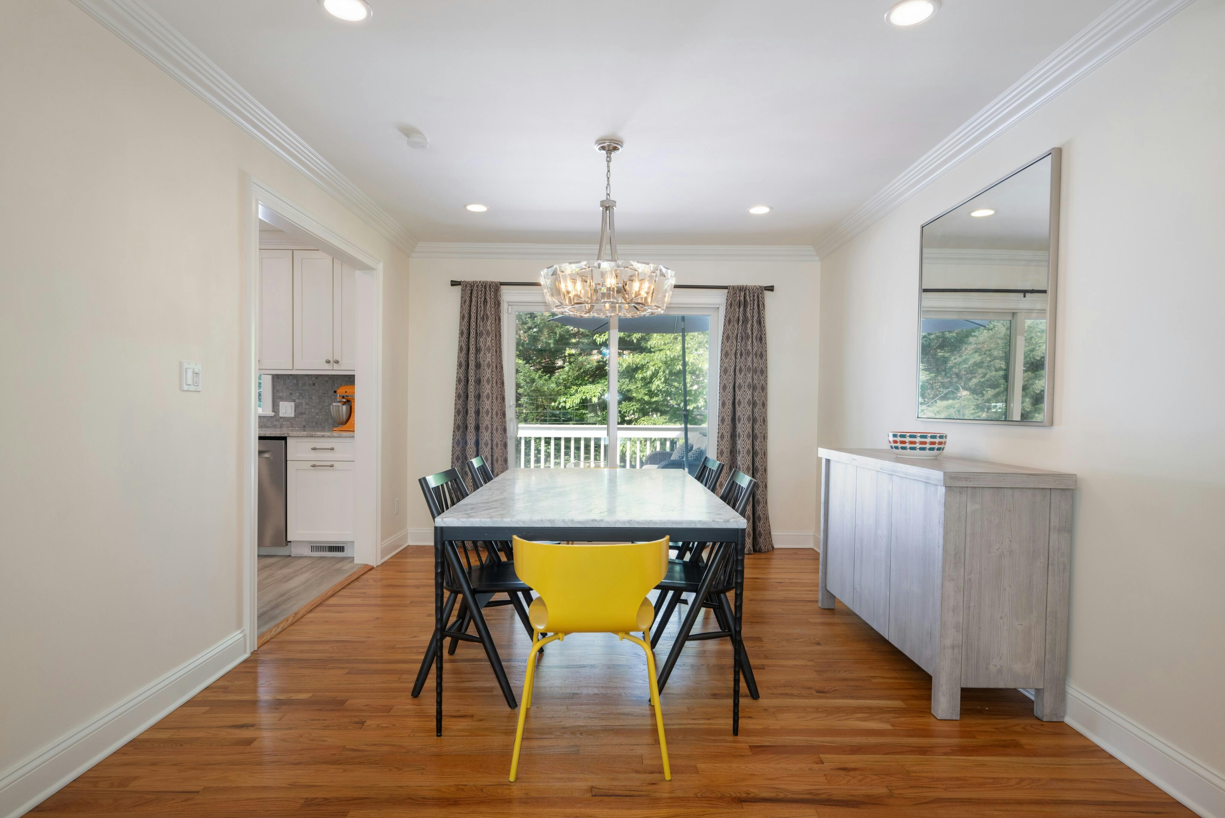 21 Ardsley Court 