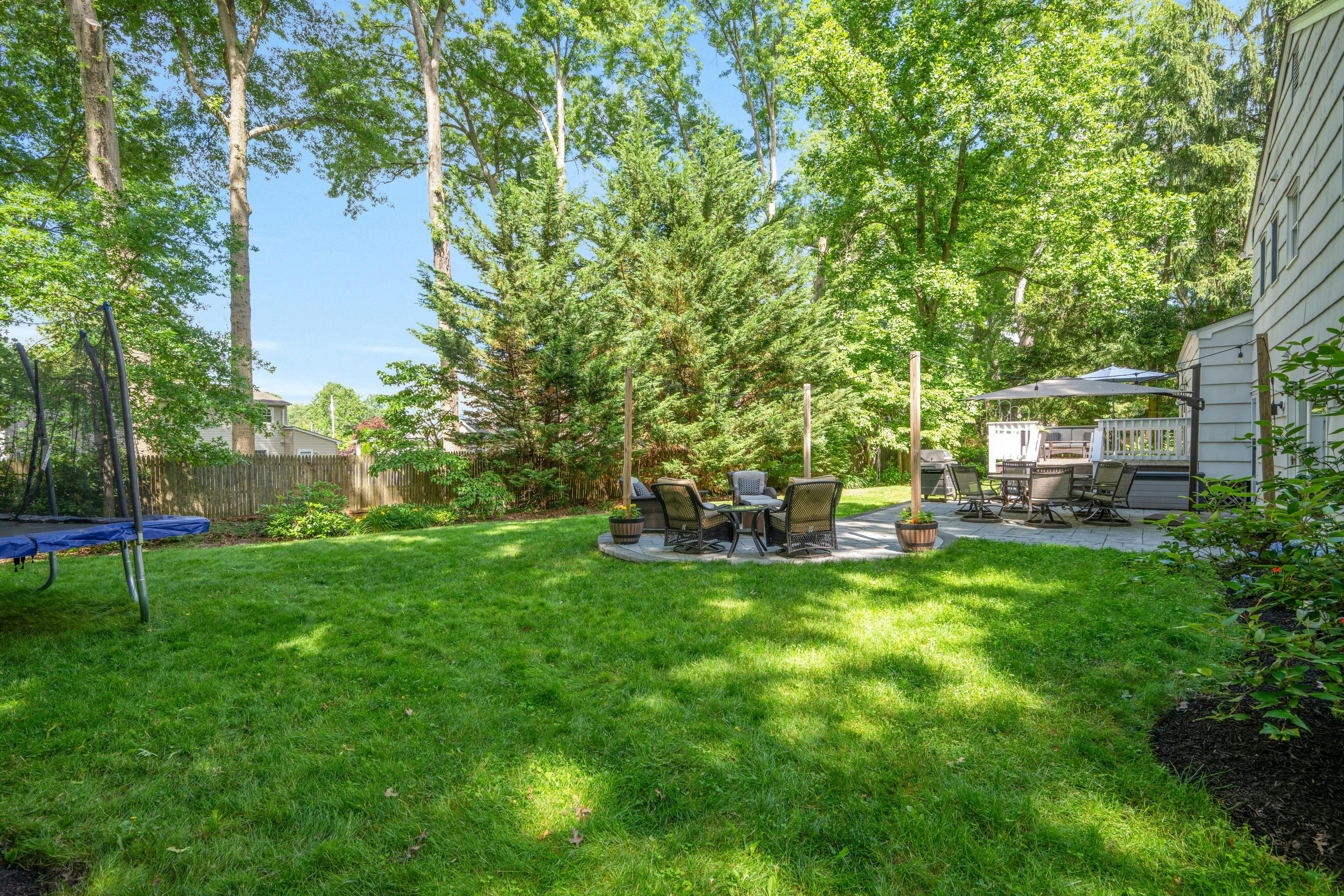 21 Ardsley Court 