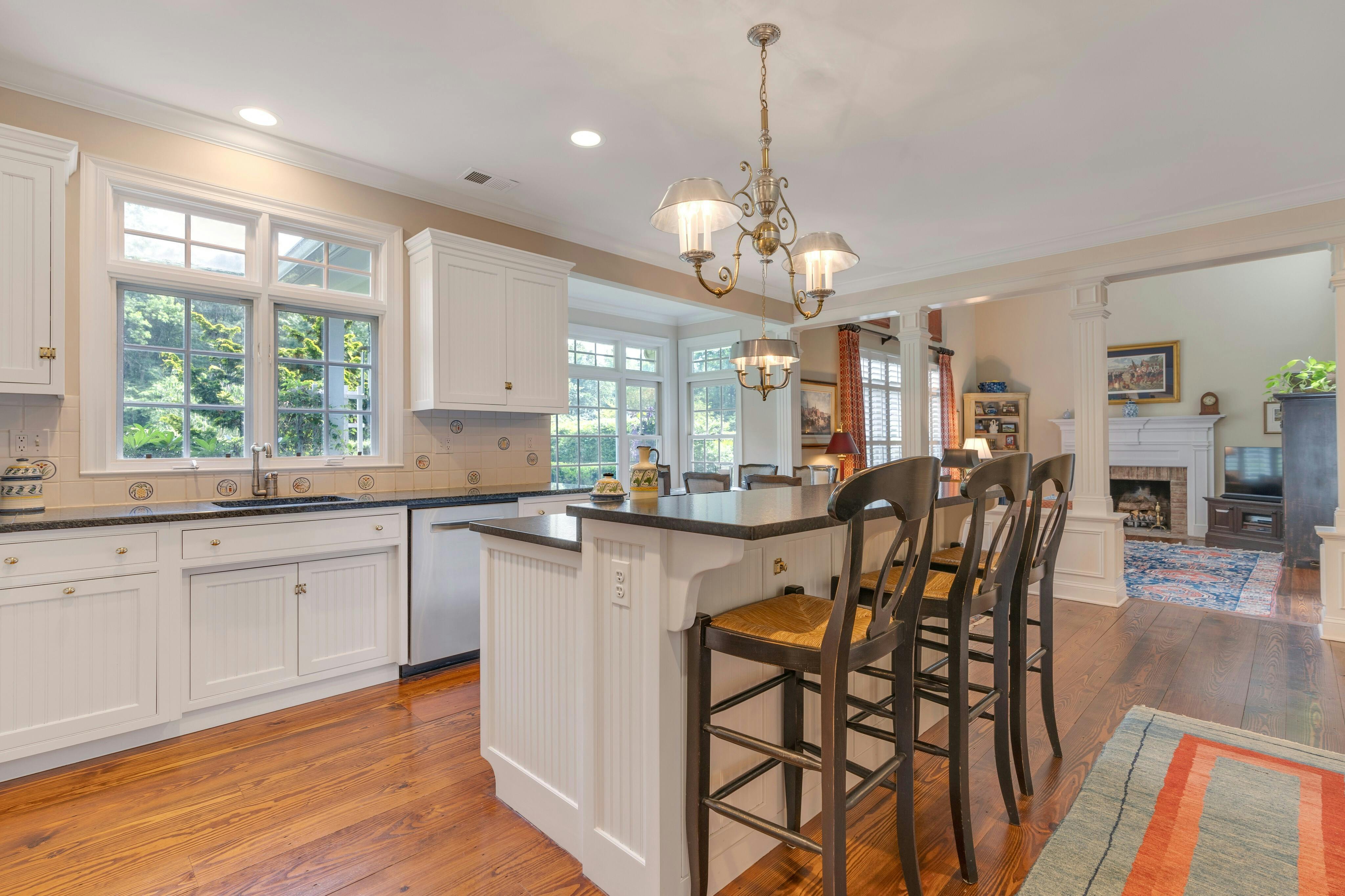 8 Michael Road 