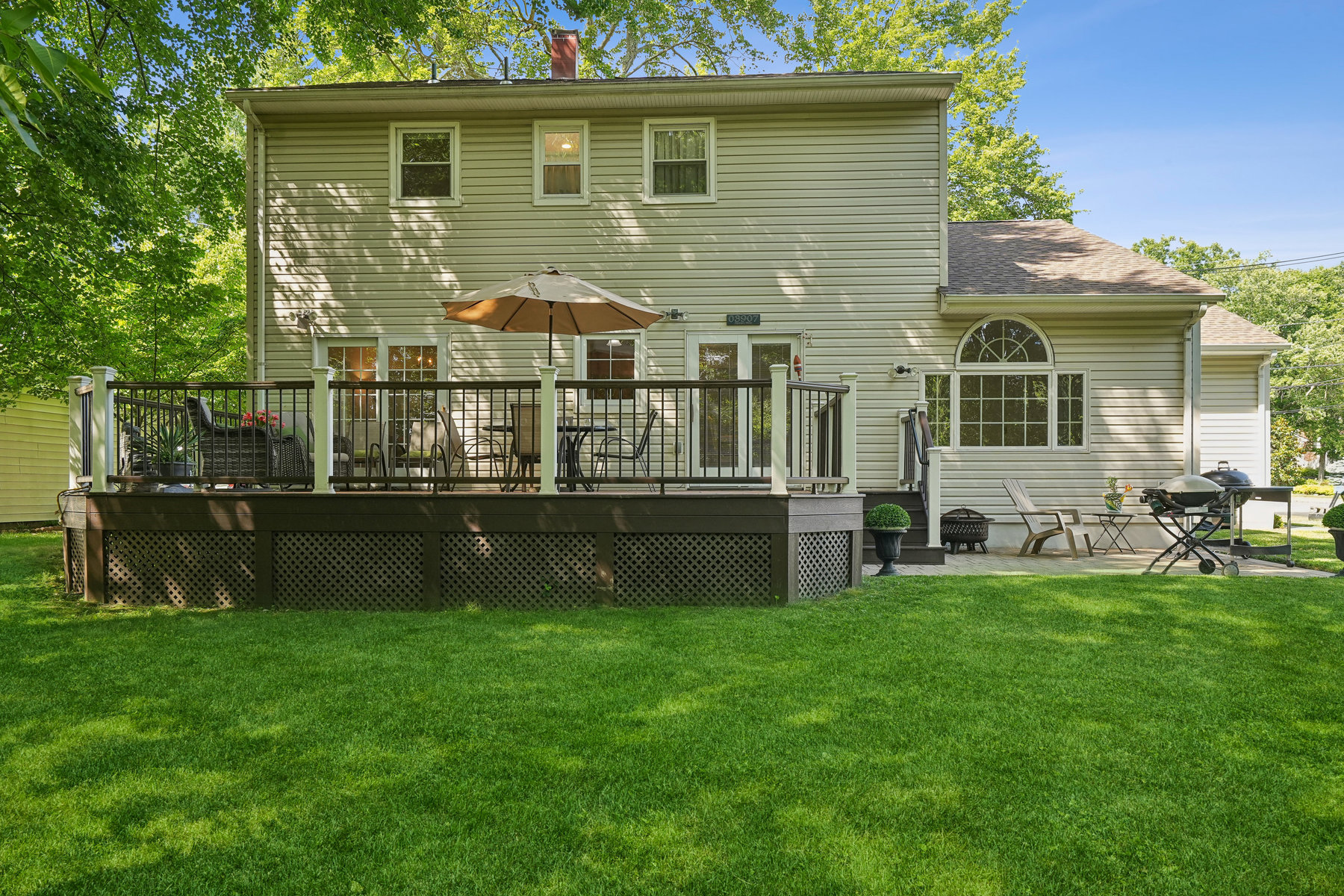4 Crestmont Drive 