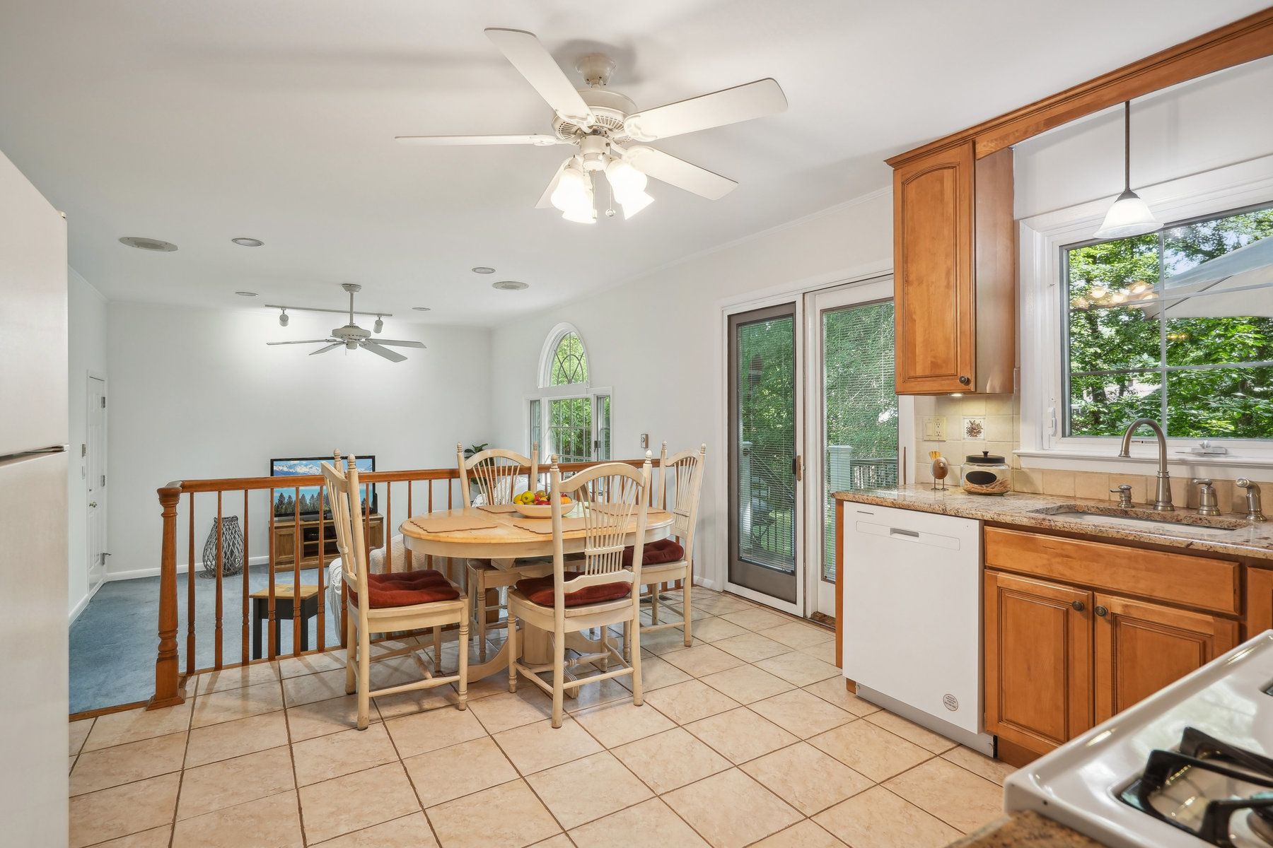 4 Crestmont Drive 